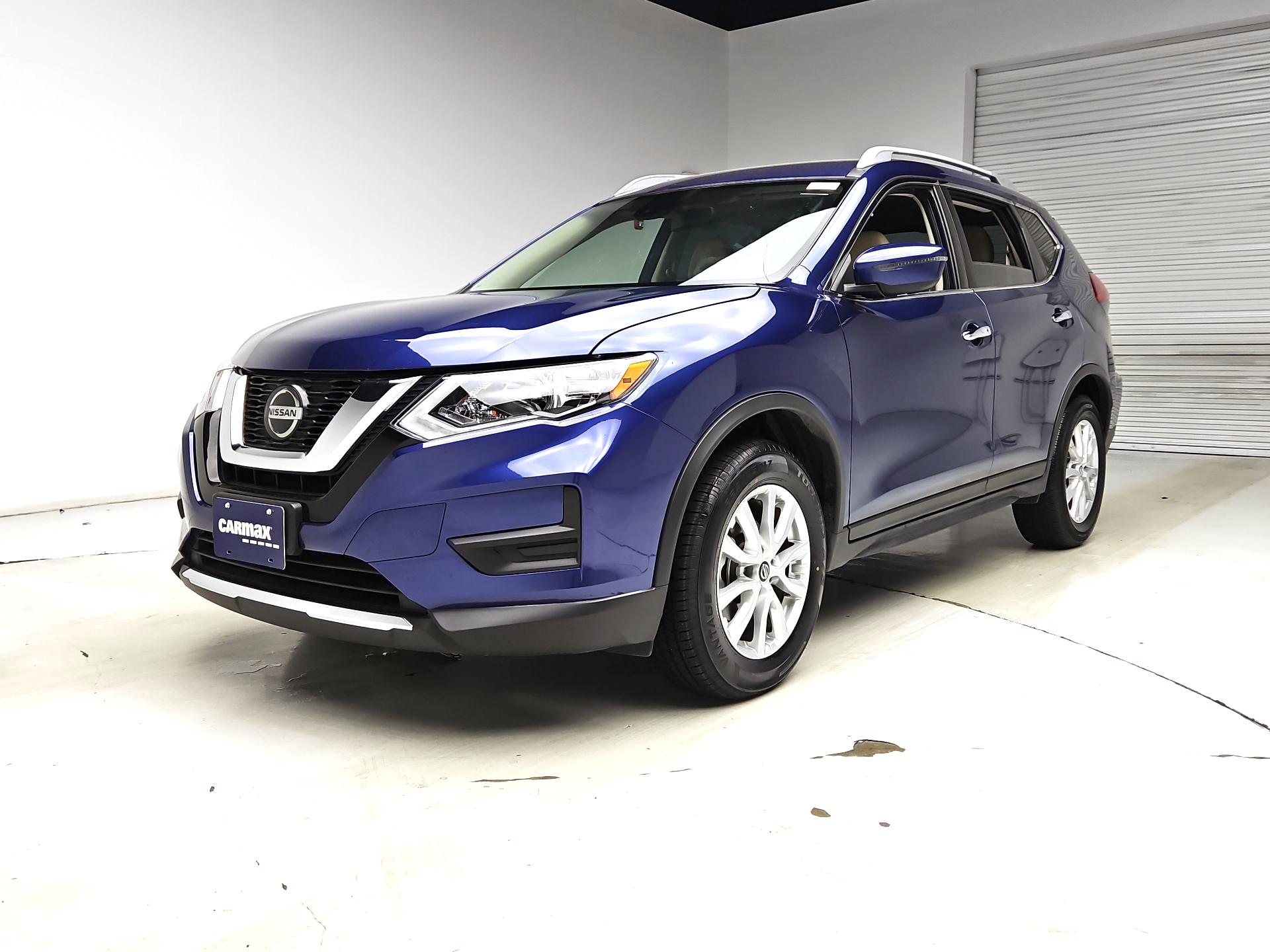 Thumbnail: 2020 Nissan Rogue - 3