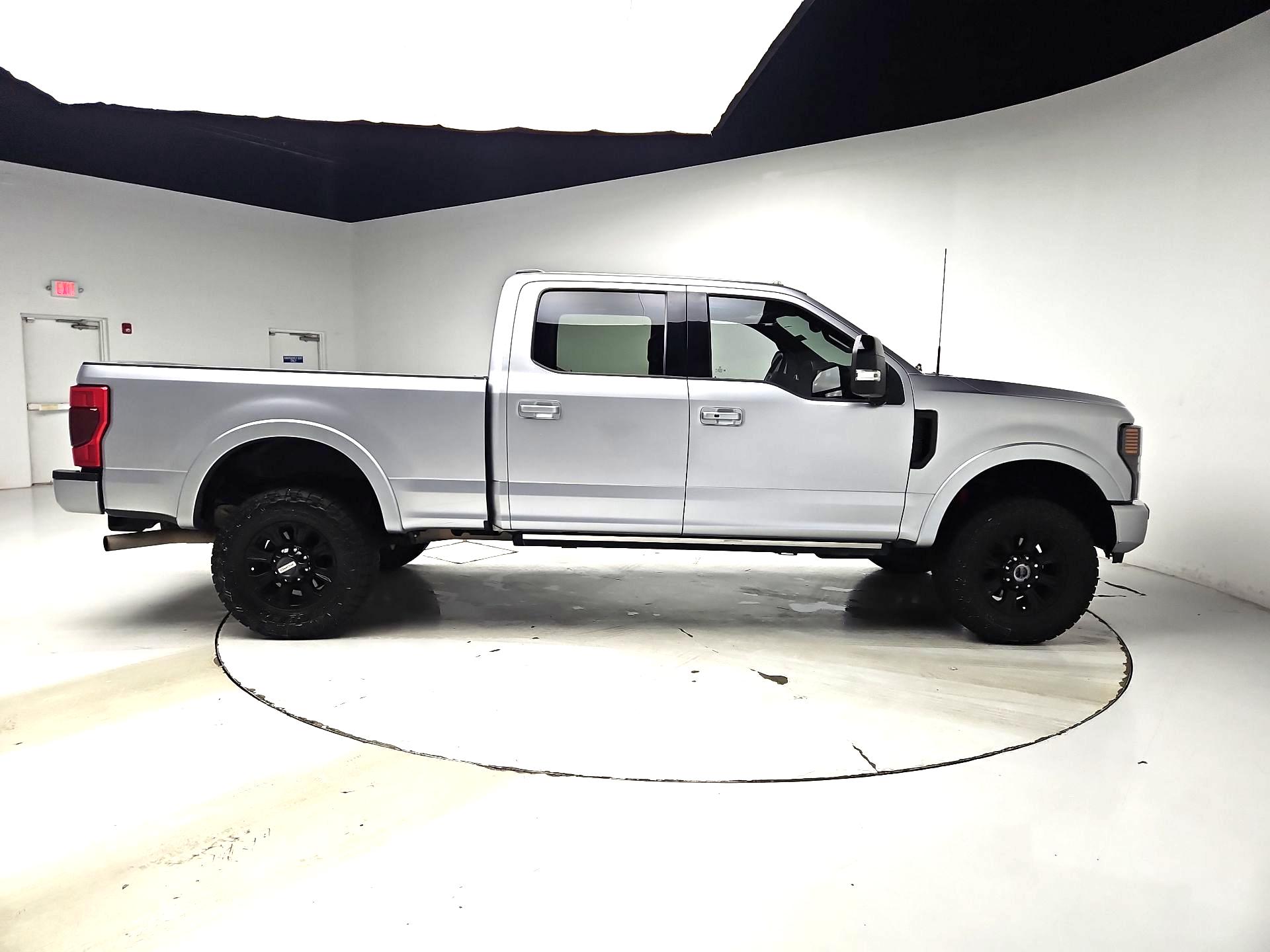 Thumbnail: 2022 Ford F-350 - 4