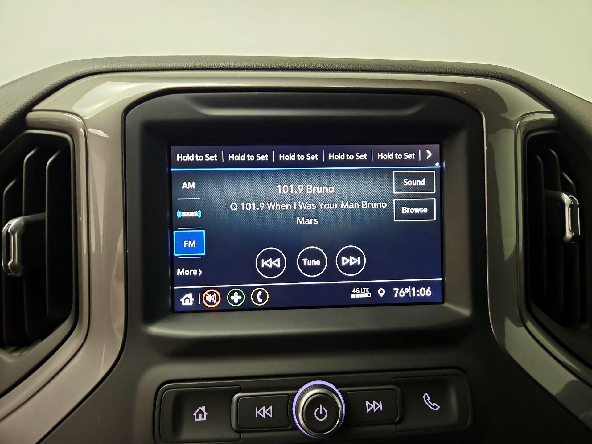 Thumbnail: 2019 Chevrolet Silverado 1500 - 15