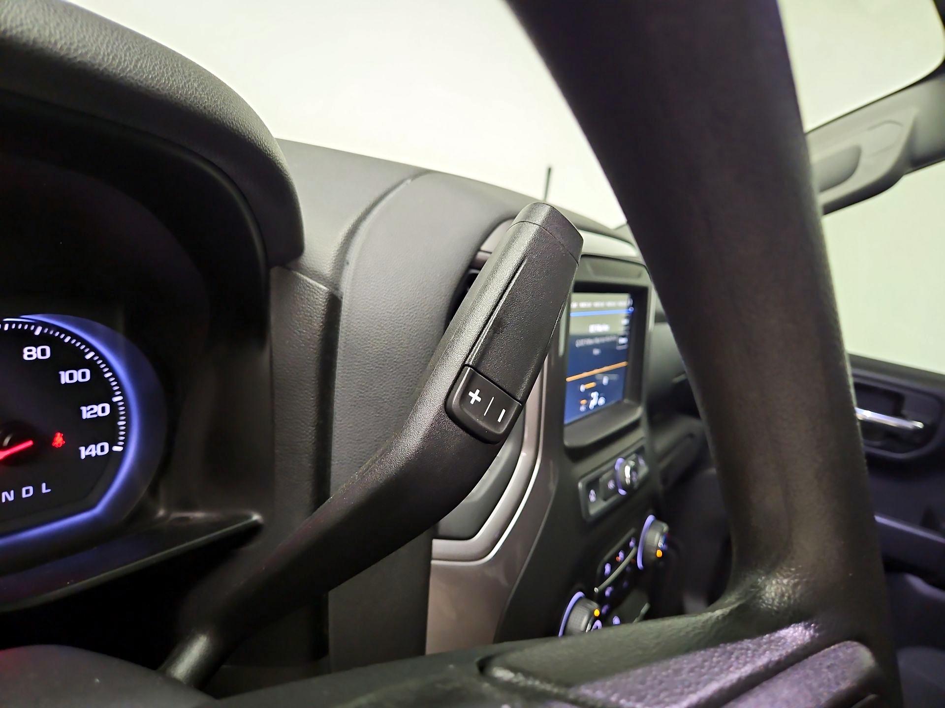 Thumbnail: 2019 Chevrolet Silverado 1500 - 17