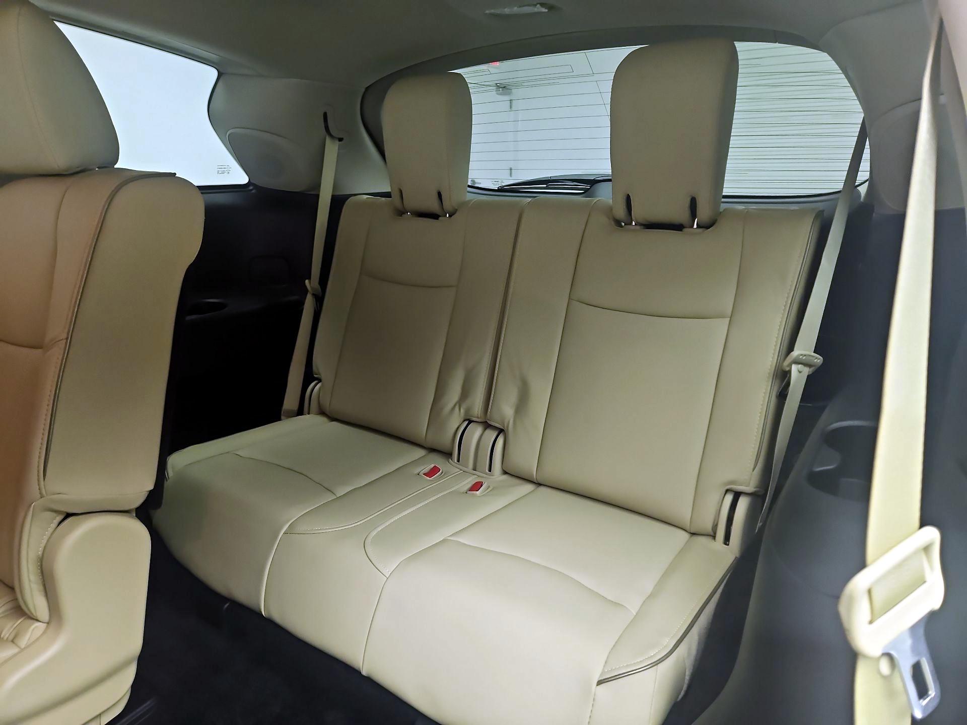 Thumbnail: 2020 INFINITI QX60 - 20