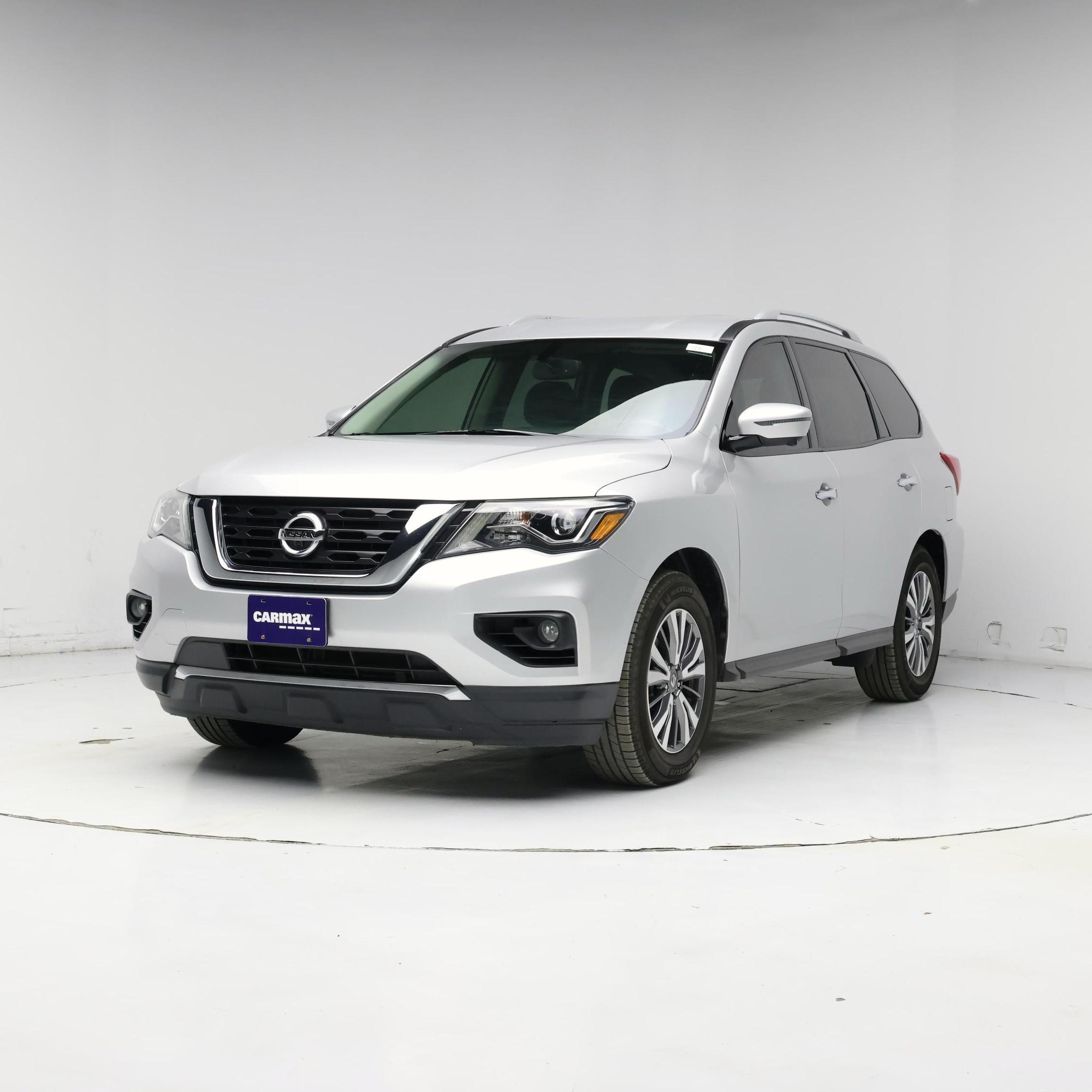 Thumbnail: 2019 Nissan Pathfinder - 4