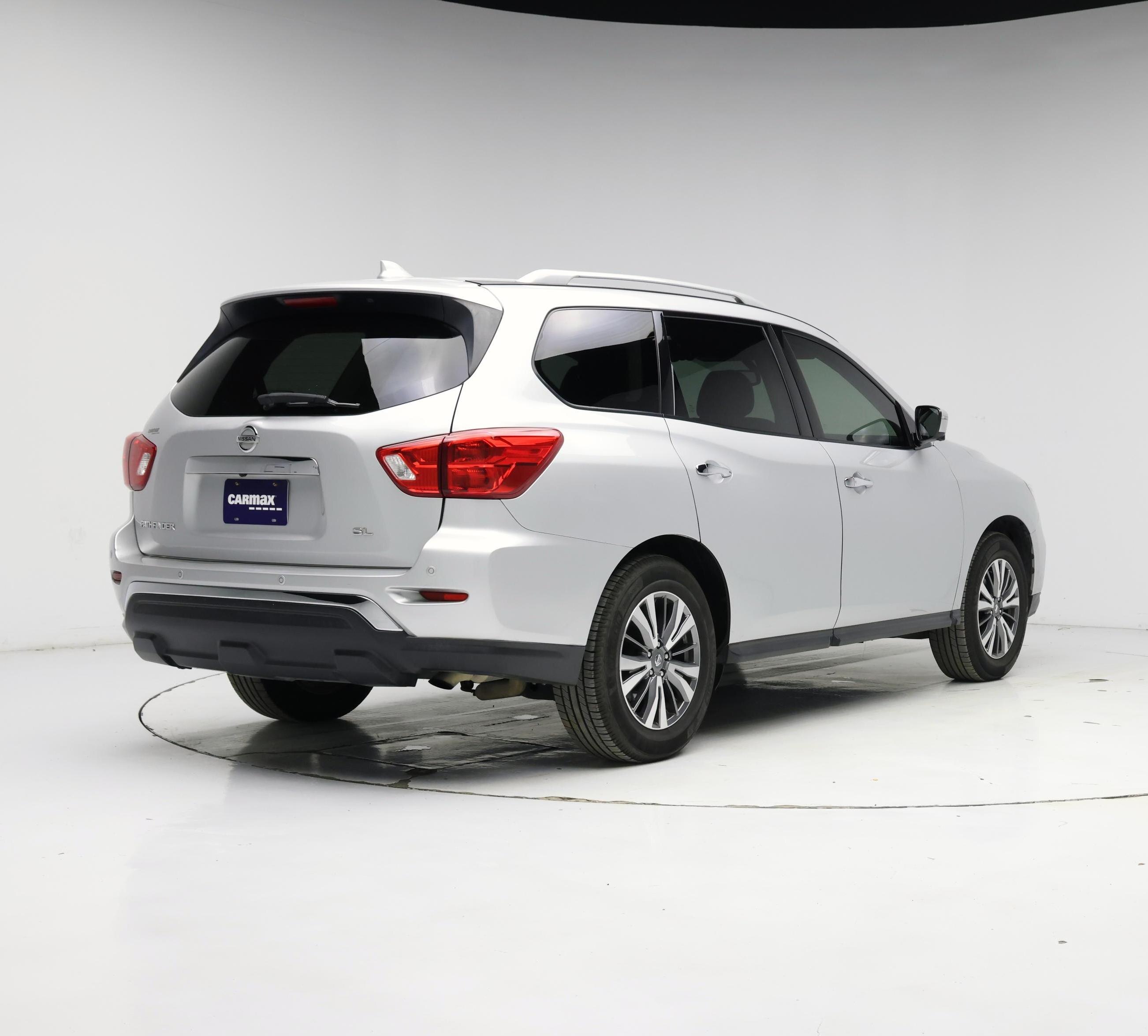 Thumbnail: 2019 Nissan Pathfinder - 8