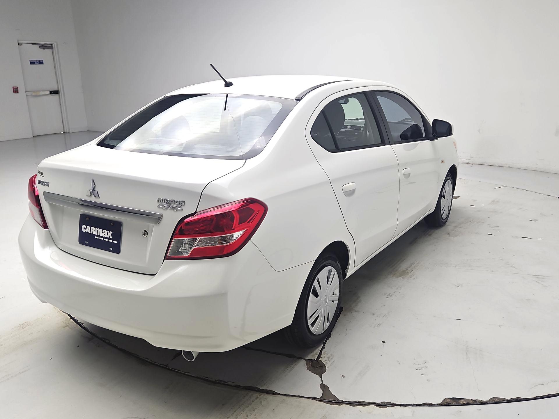 Thumbnail: 2017 Mitsubishi Mirage G4 - 5