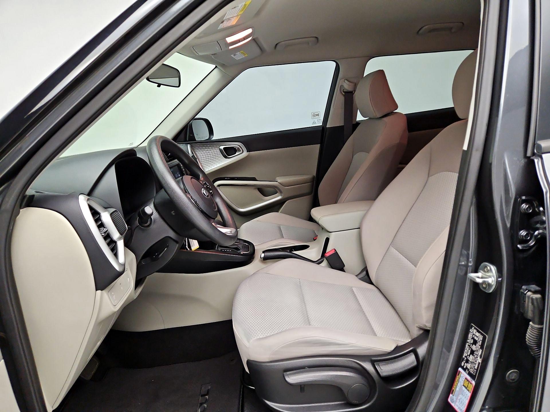 Thumbnail: 2021 Kia Soul - 9