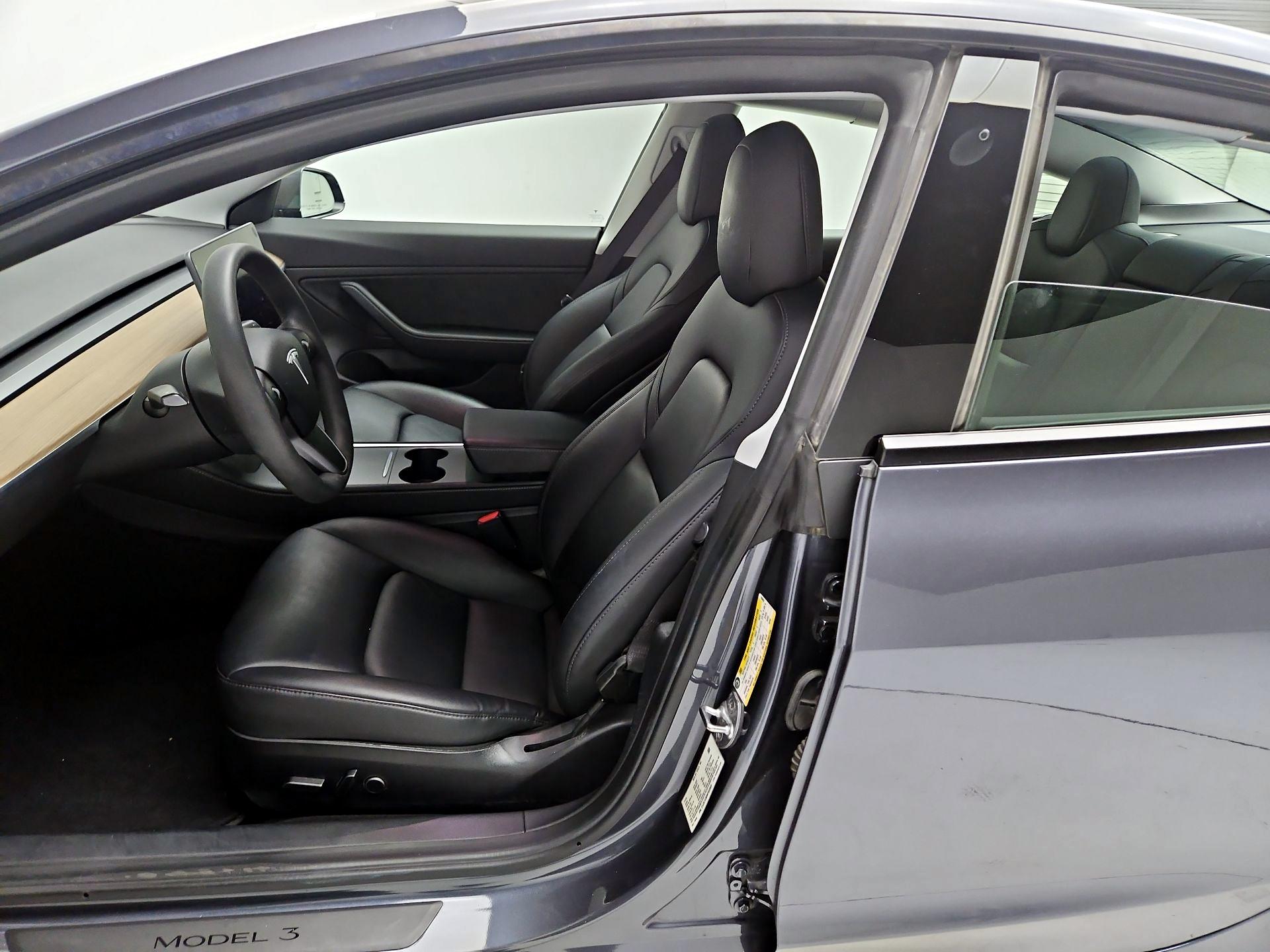 Thumbnail: 2021 Tesla Model 3 - 9