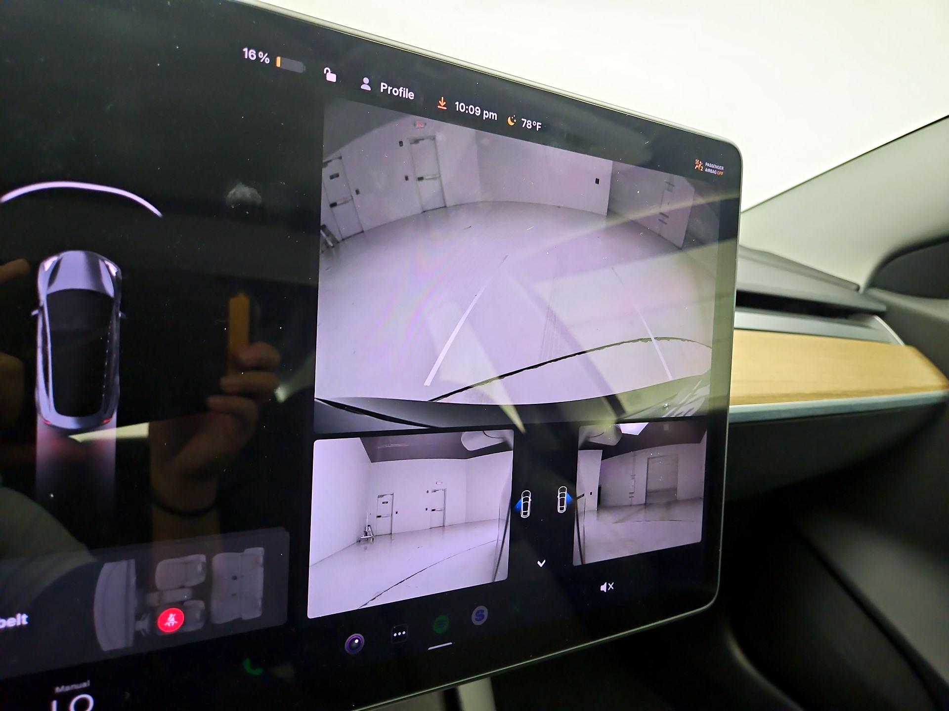 Thumbnail: 2021 Tesla Model 3 - 12