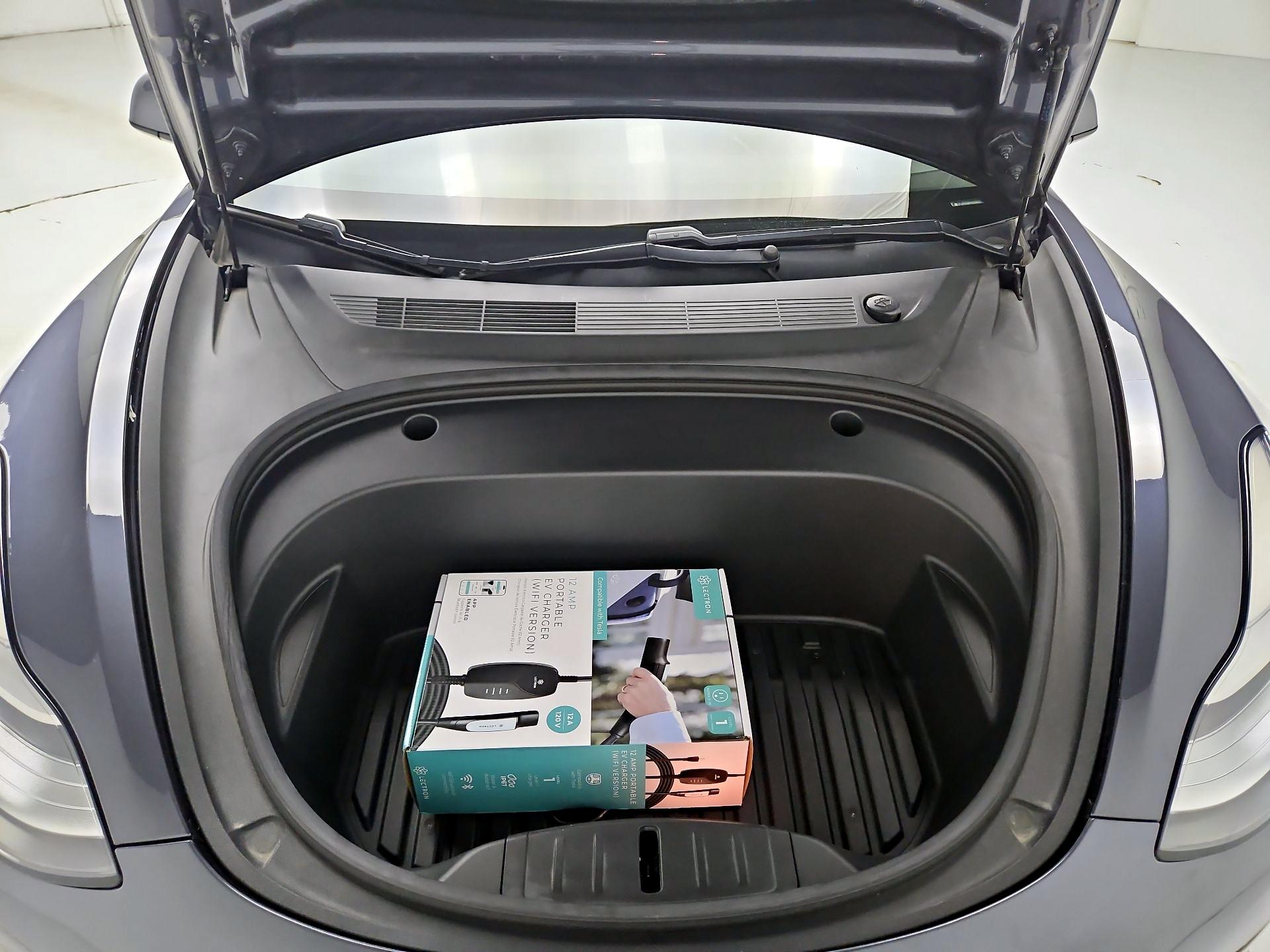 Thumbnail: 2021 Tesla Model 3 - 19