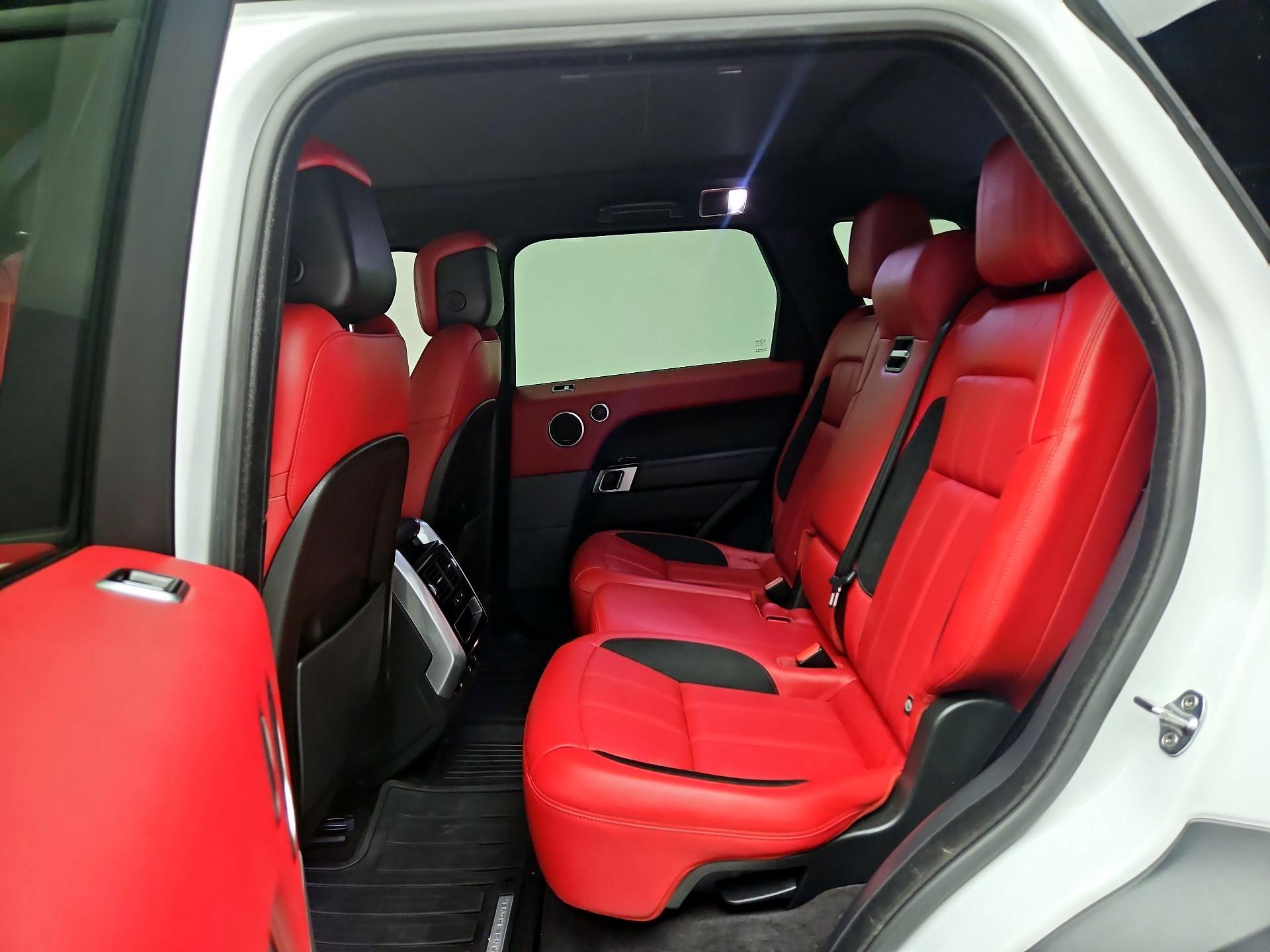 Thumbnail: 2020 Land Rover Range Rover Sport - 18