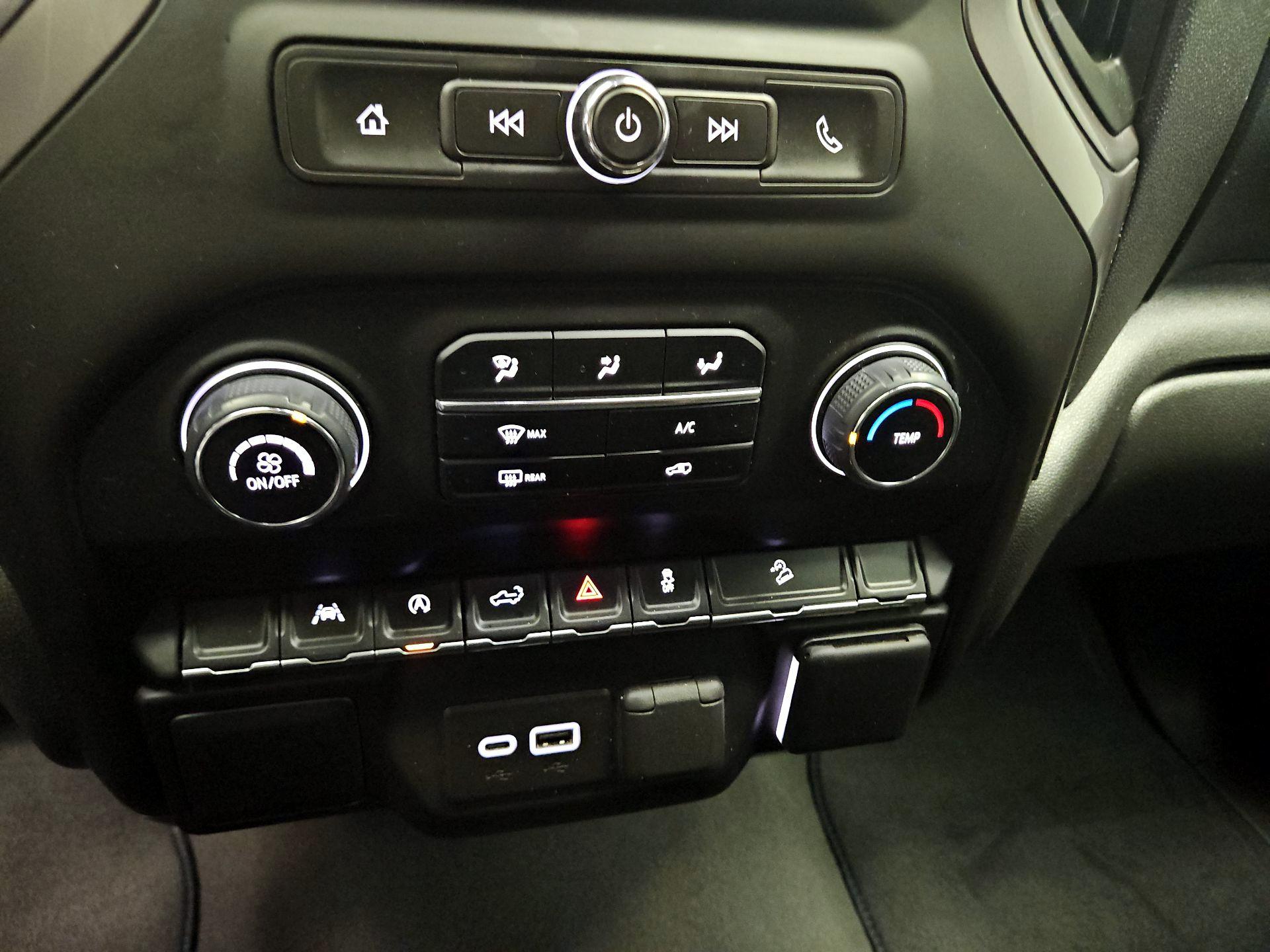 Thumbnail: 2024 Chevrolet Silverado 1500 - 14