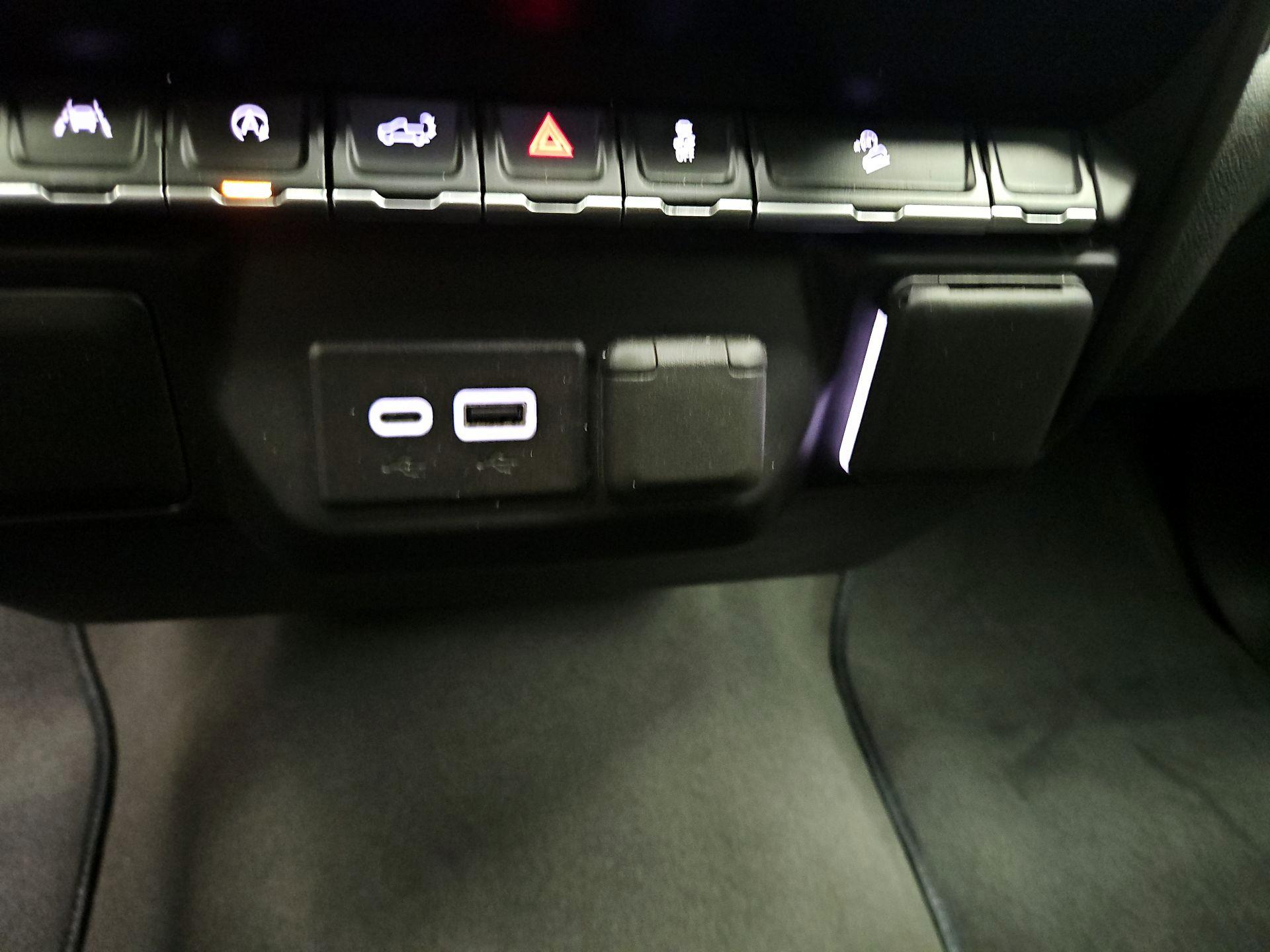 Thumbnail: 2024 Chevrolet Silverado 1500 - 16