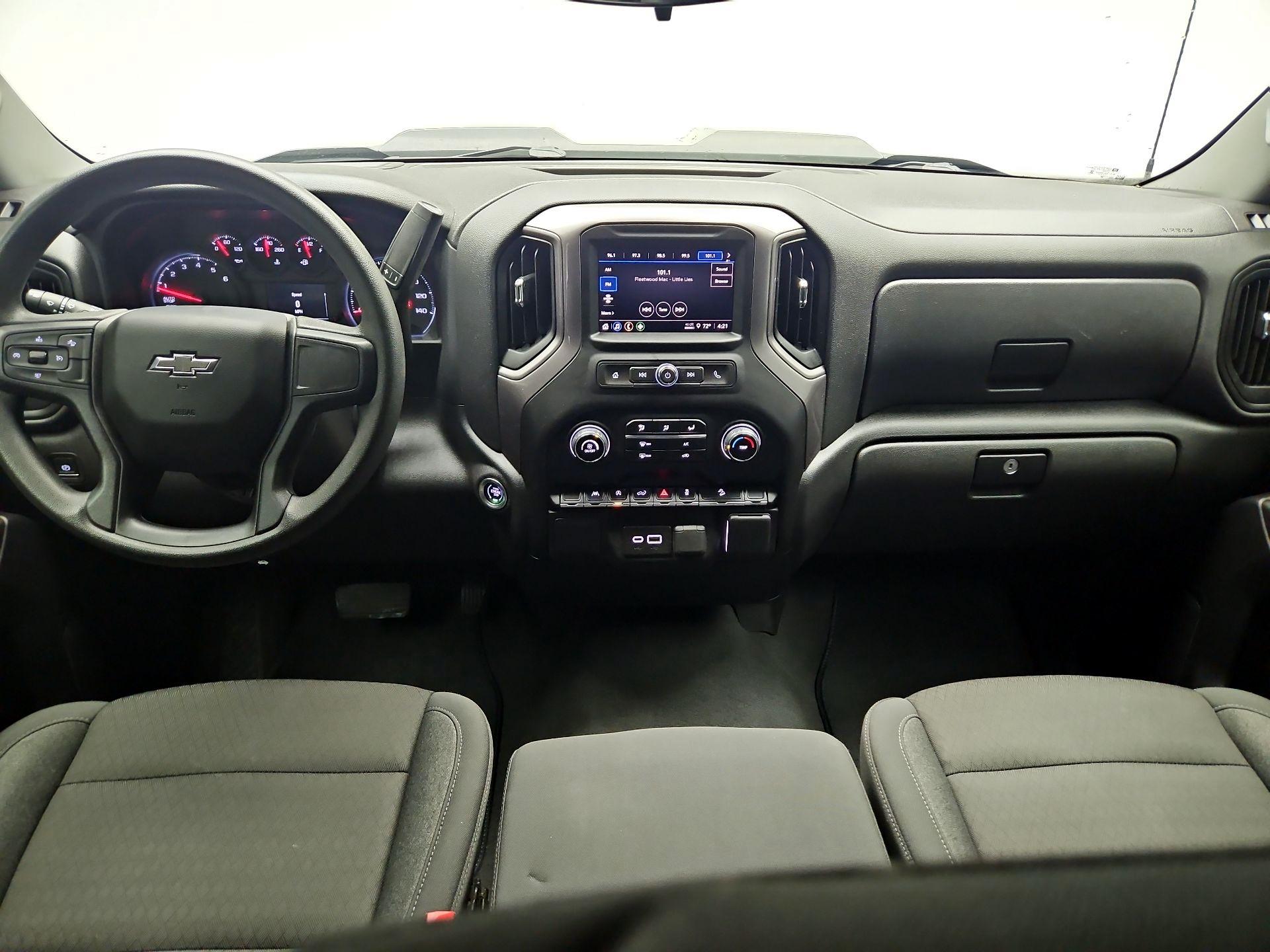 Thumbnail: 2024 Chevrolet Silverado 1500 - 8