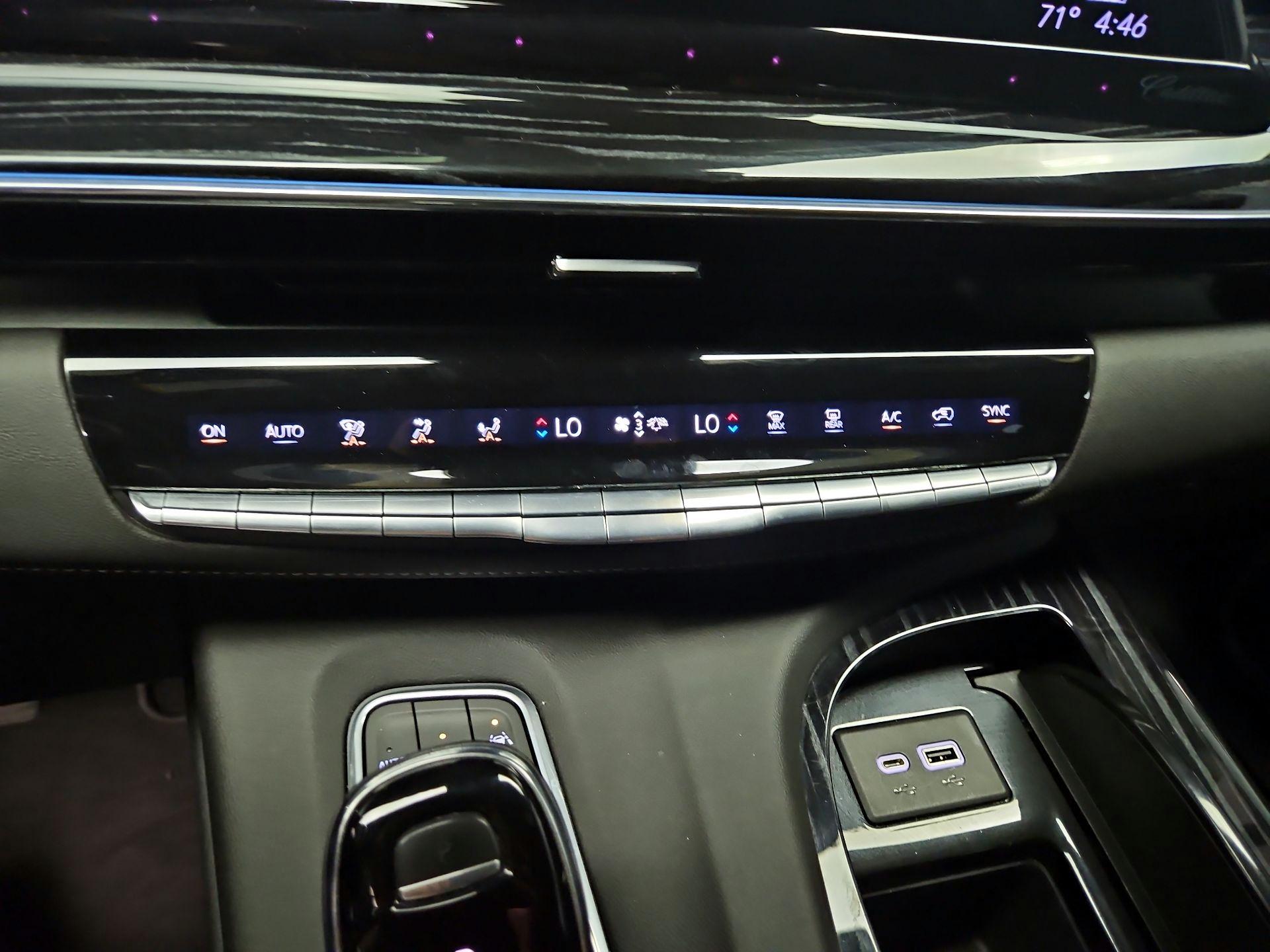 Thumbnail: 2021 Cadillac Escalade - 15