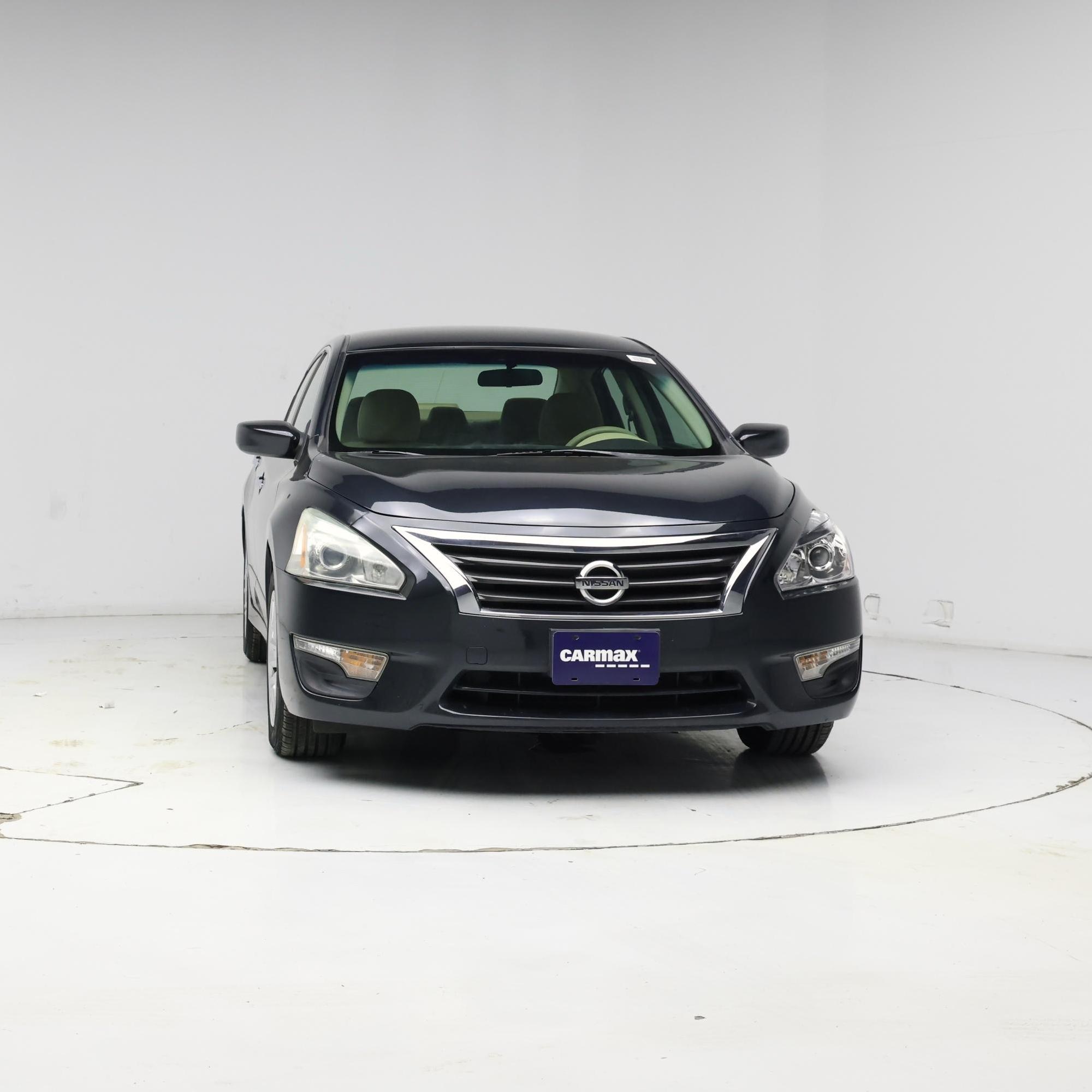 Thumbnail: 2015 Nissan Altima - 5