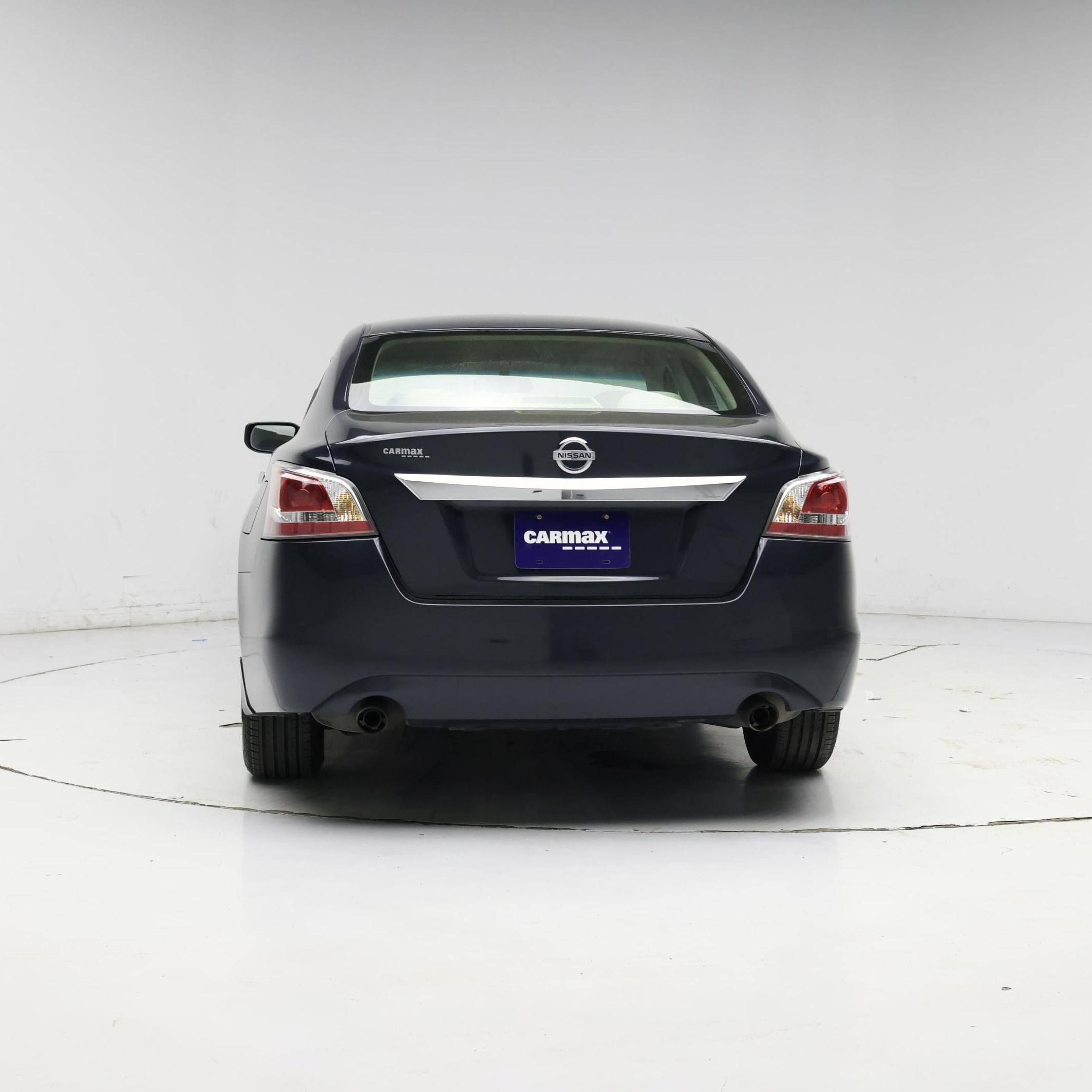 Thumbnail: 2015 Nissan Altima - 6