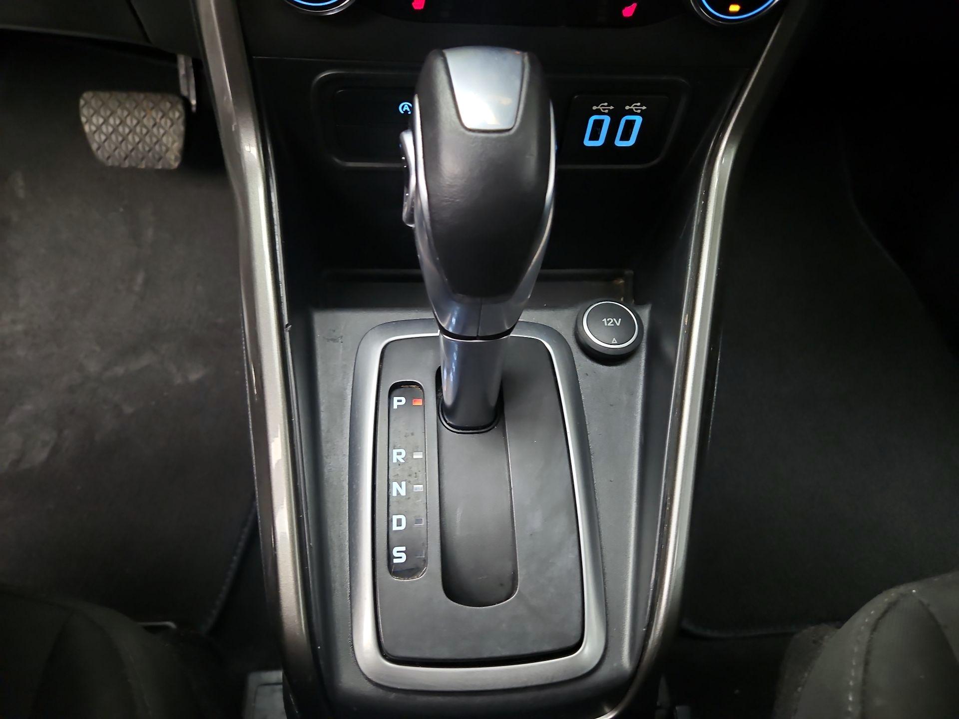 Thumbnail: 2021 Ford EcoSport - 17