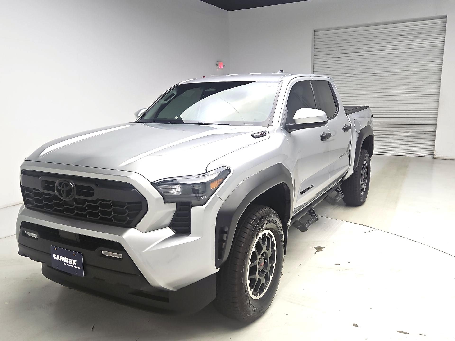 Thumbnail: 2024 Toyota Tacoma - 3