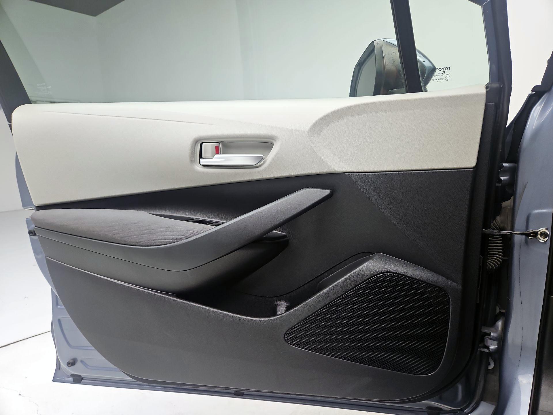 Thumbnail: 2020 Toyota Corolla - 10