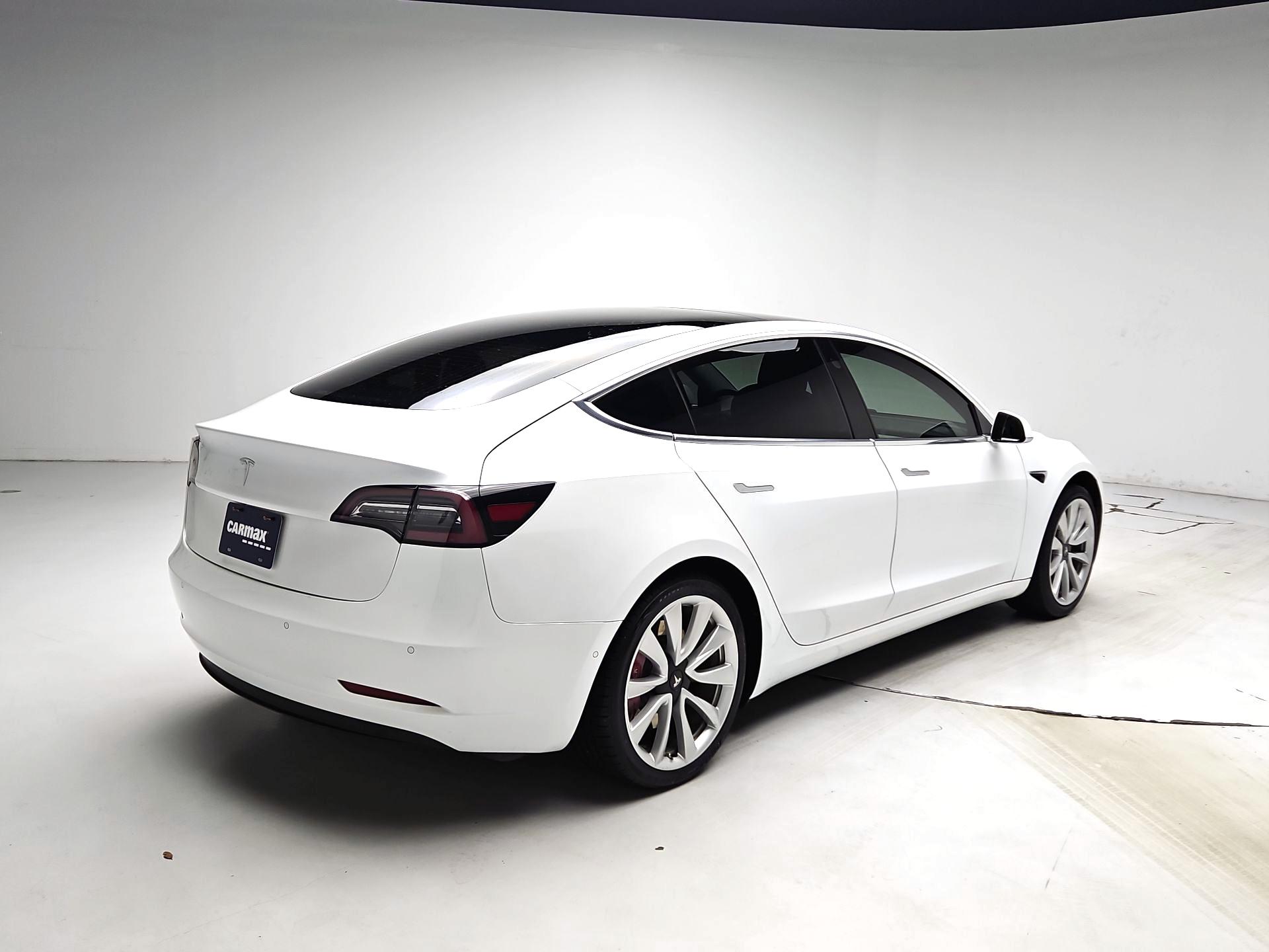 Thumbnail: 2020 Tesla Model 3 - 5