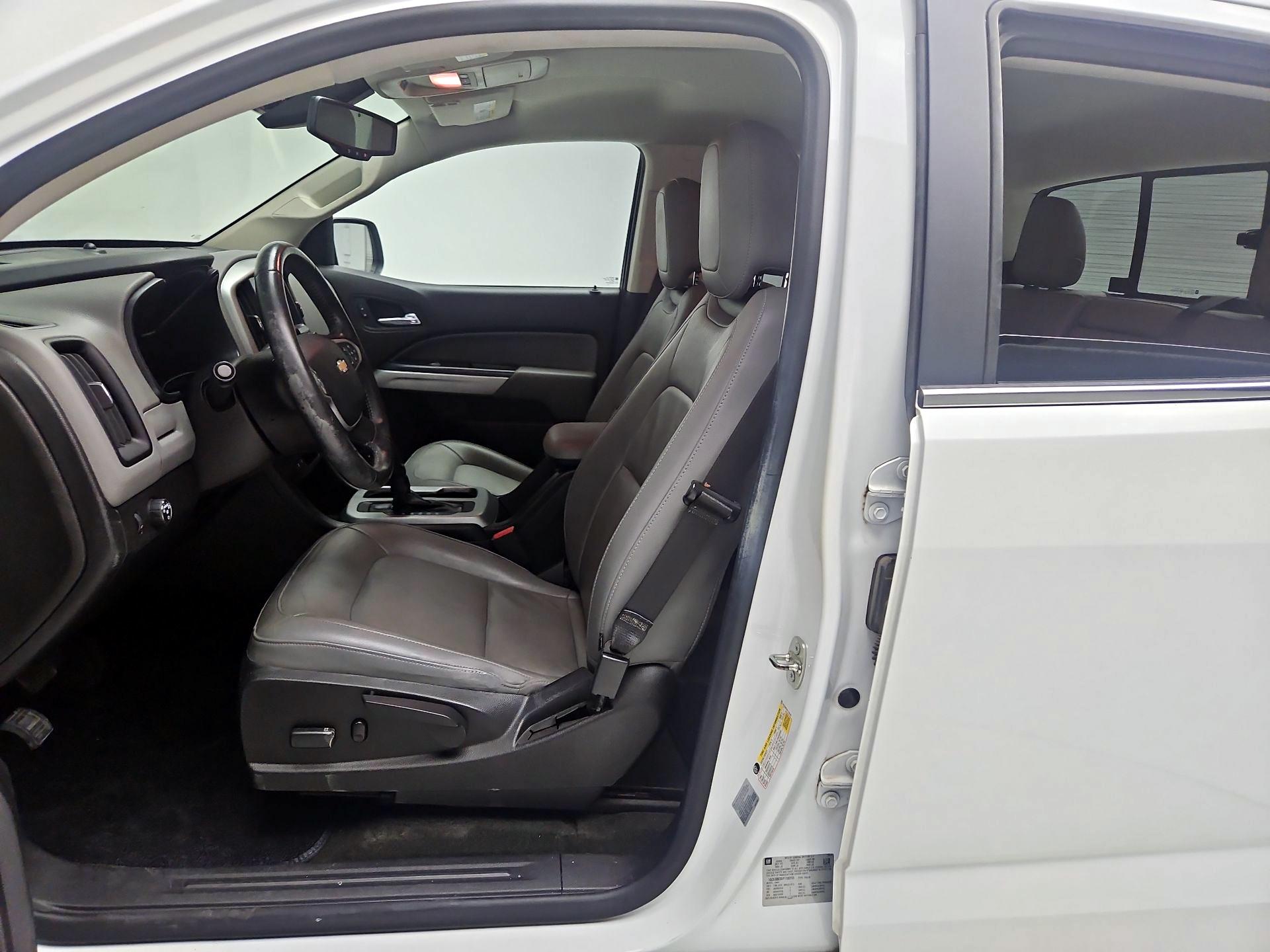 Thumbnail: 2015 Chevrolet Colorado - 9