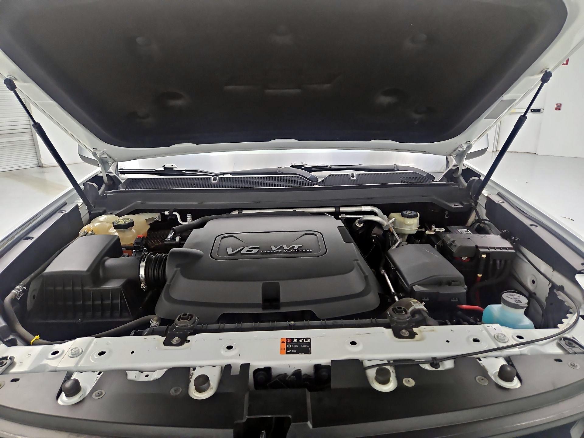 Thumbnail: 2015 Chevrolet Colorado - 20