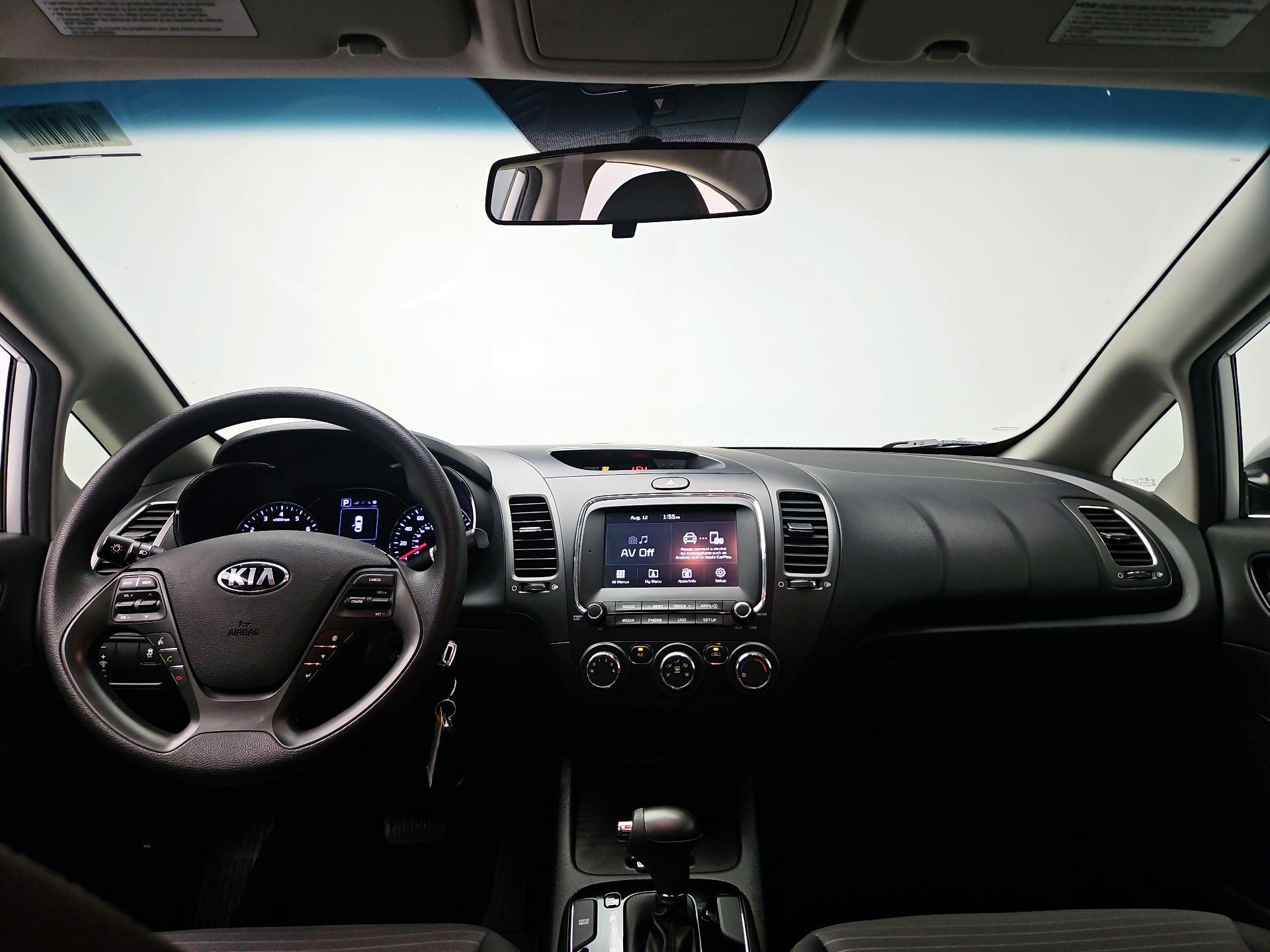 Thumbnail: 2018 Kia Forte - 8