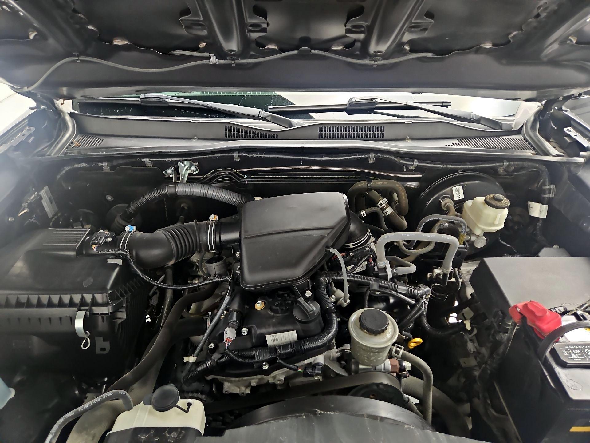 Thumbnail: 2019 Toyota Tacoma - 19