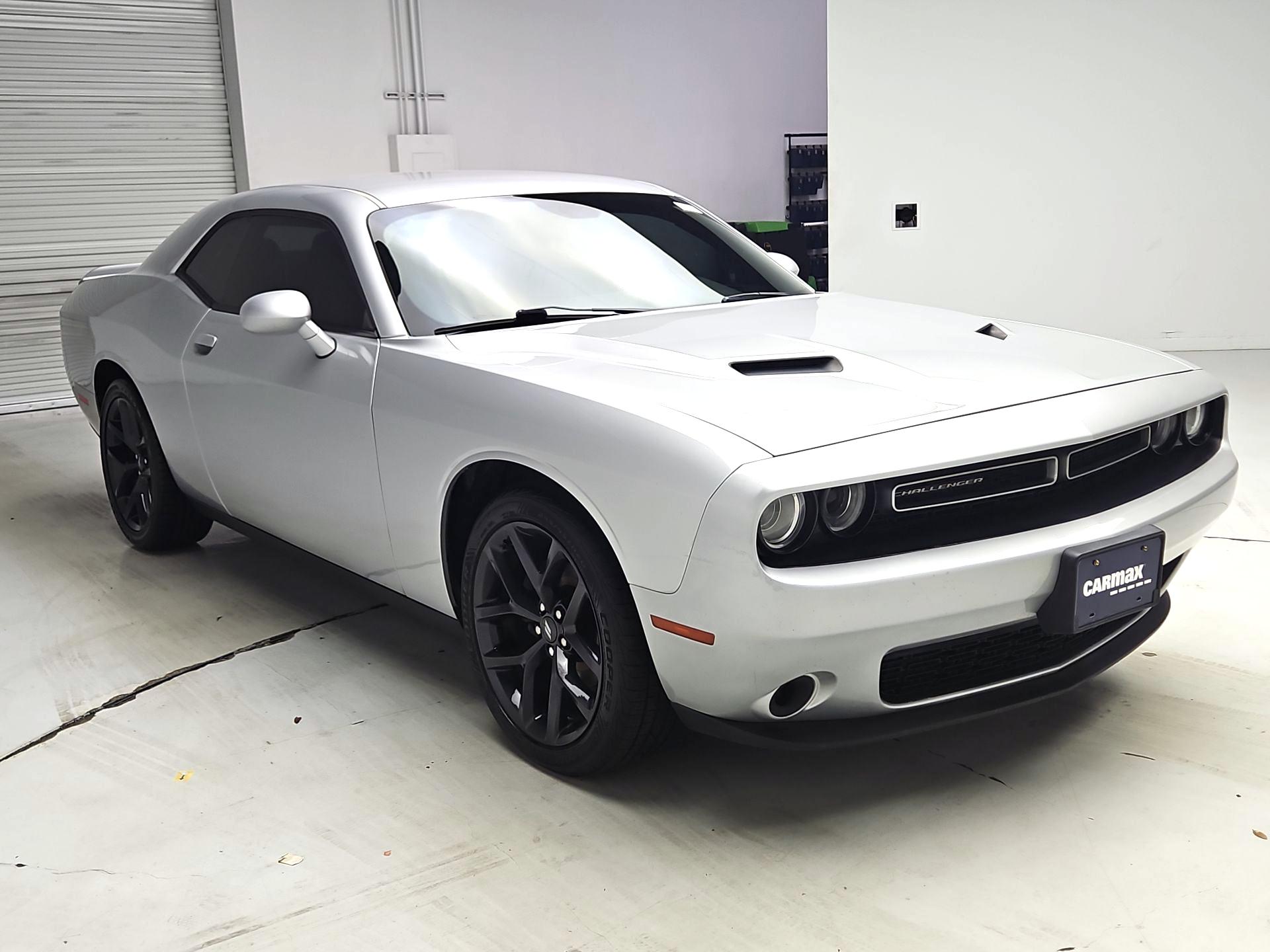 Thumbnail: 2019 Dodge Challenger - 1