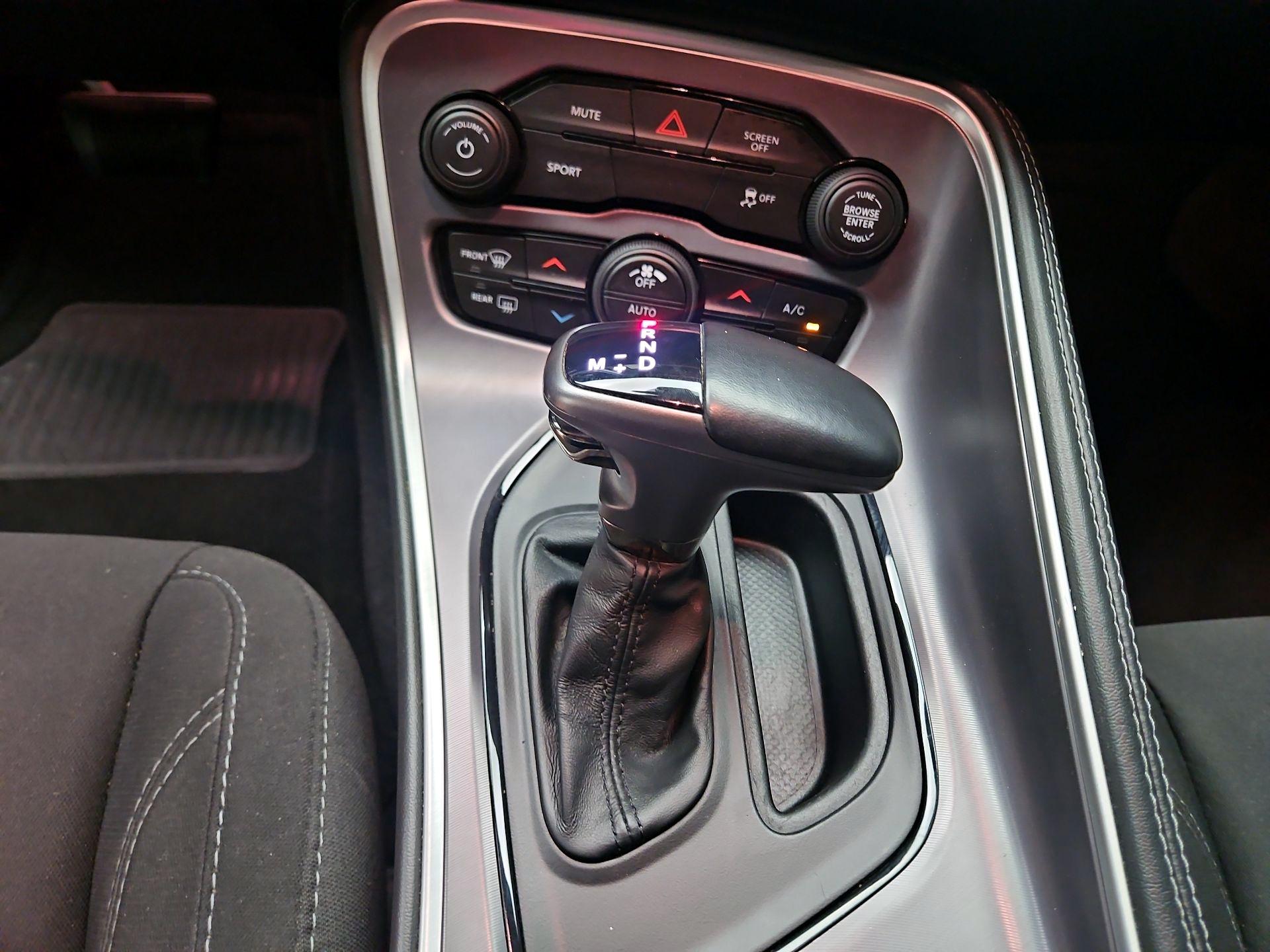 Thumbnail: 2019 Dodge Challenger - 15