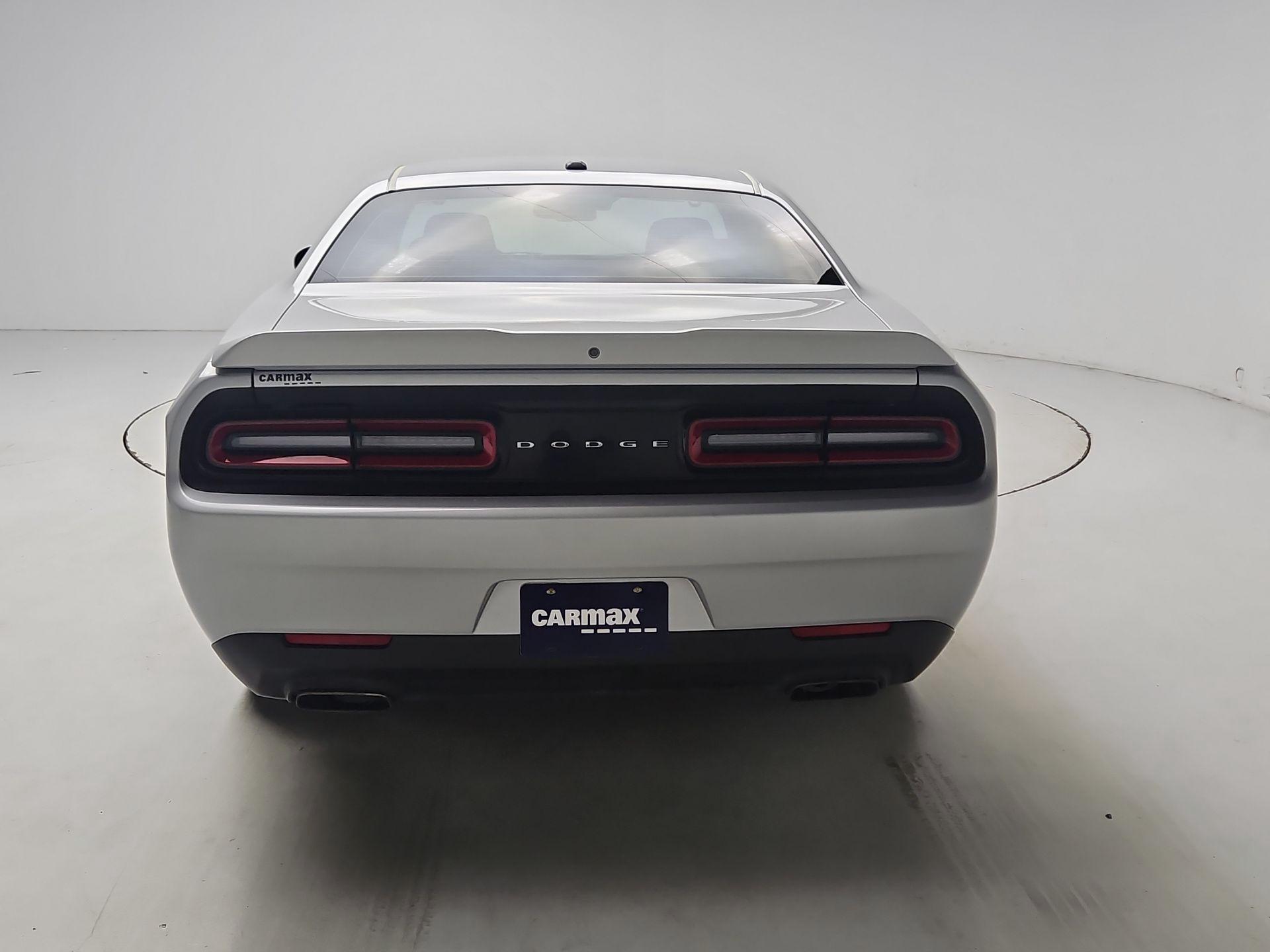 Thumbnail: 2019 Dodge Challenger - 6