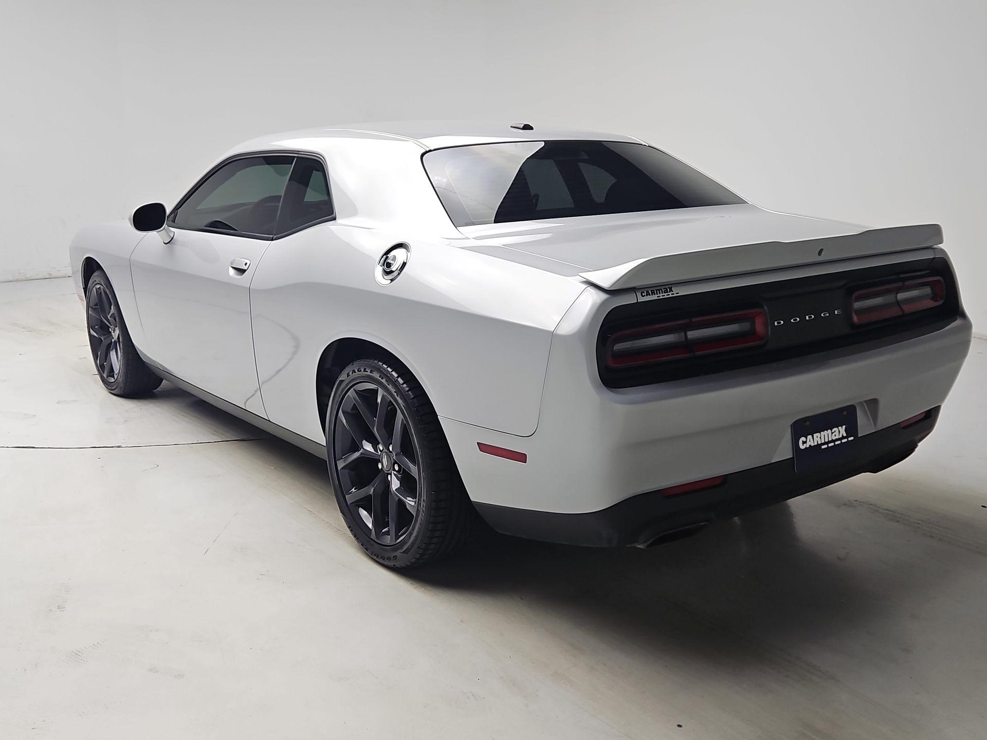 Thumbnail: 2019 Dodge Challenger - 7