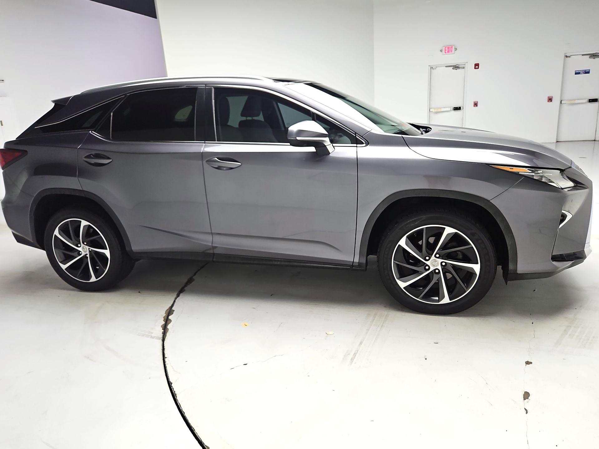 Thumbnail: 2017 Lexus RX - 4