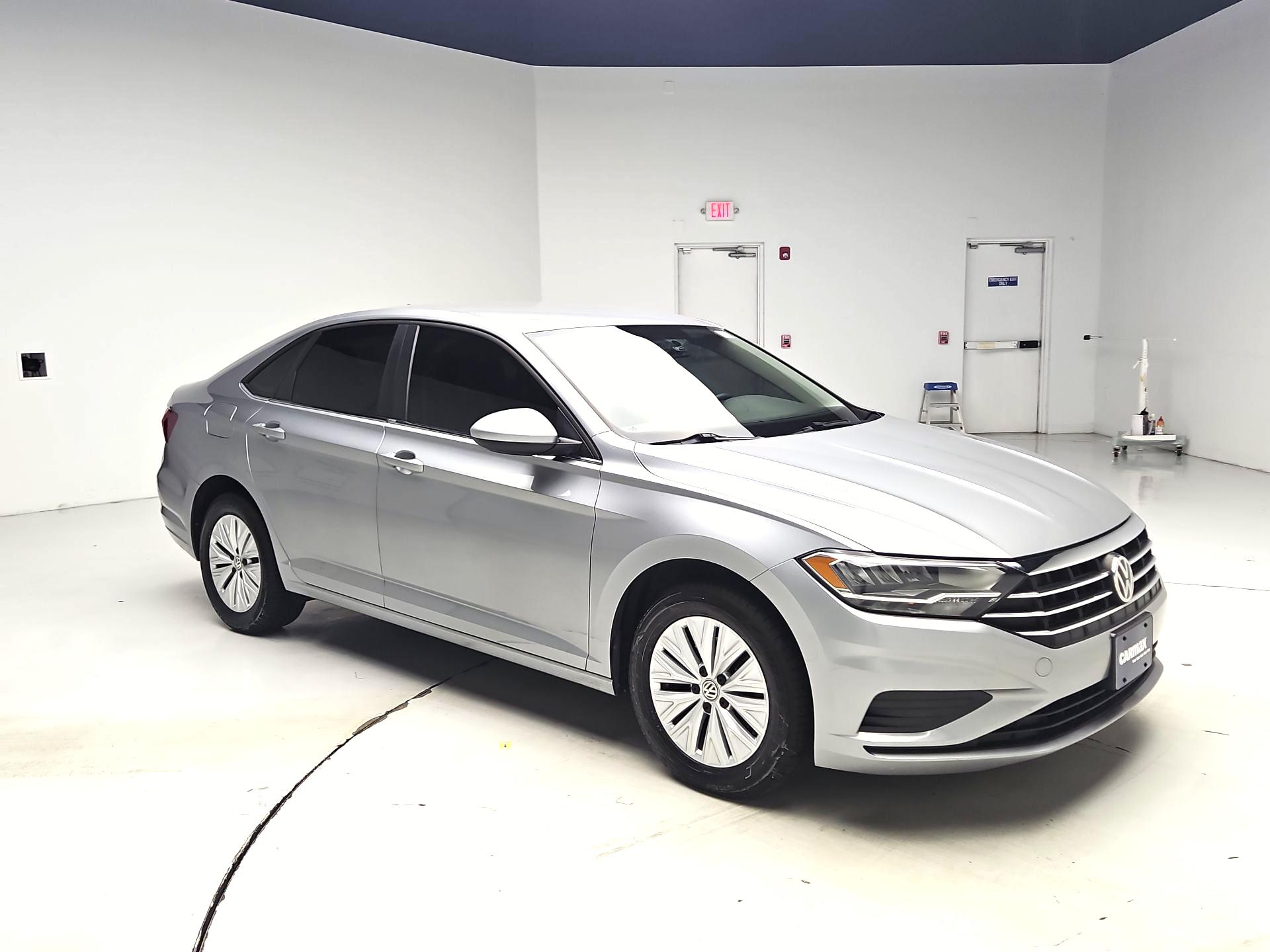 Thumbnail: 2019 Volkswagen Jetta - 1