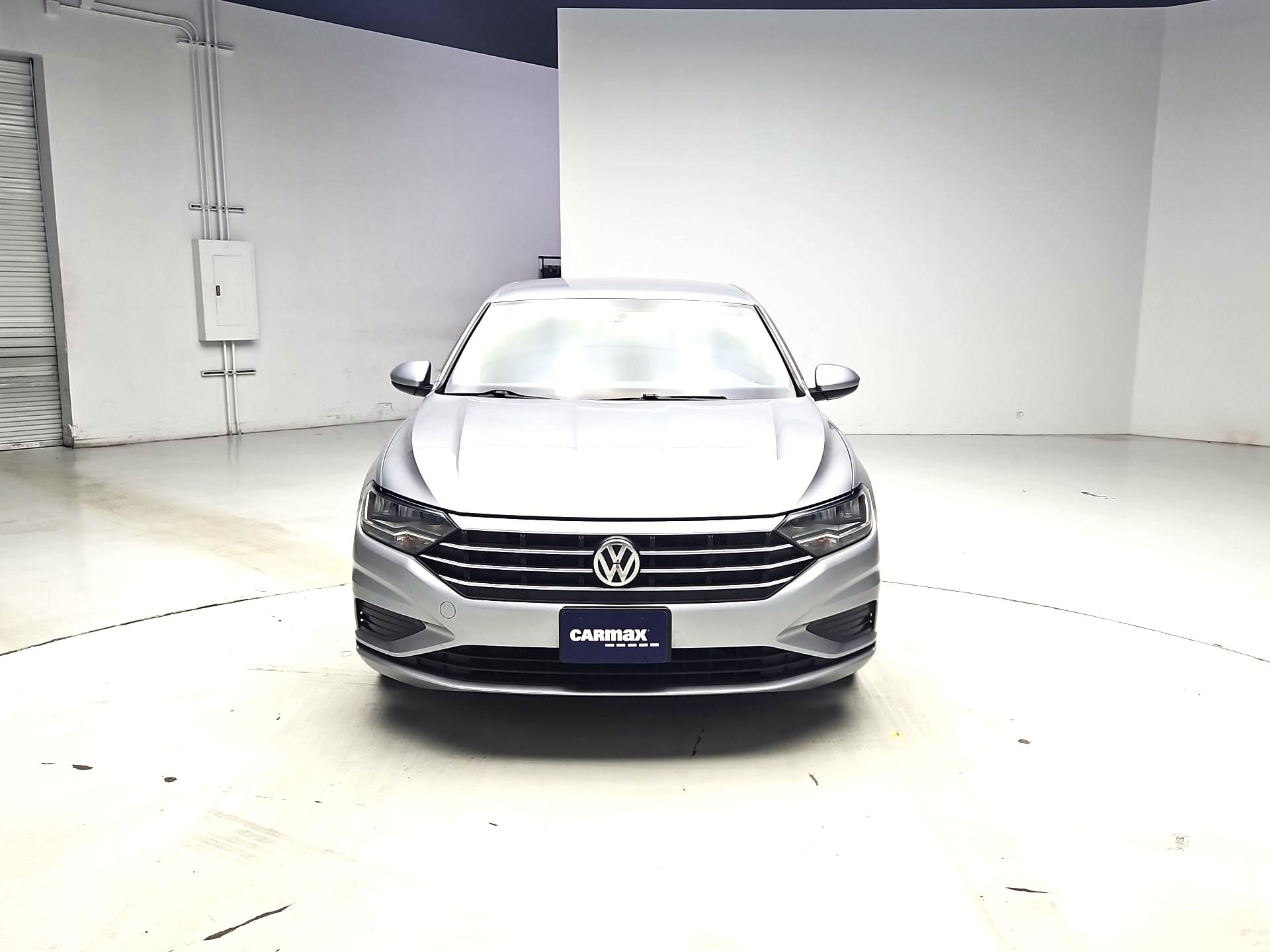 Thumbnail: 2019 Volkswagen Jetta - 2