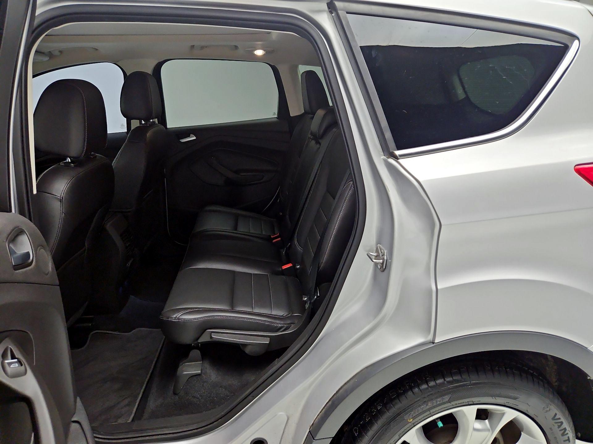 Thumbnail: 2016 Ford Escape - 19