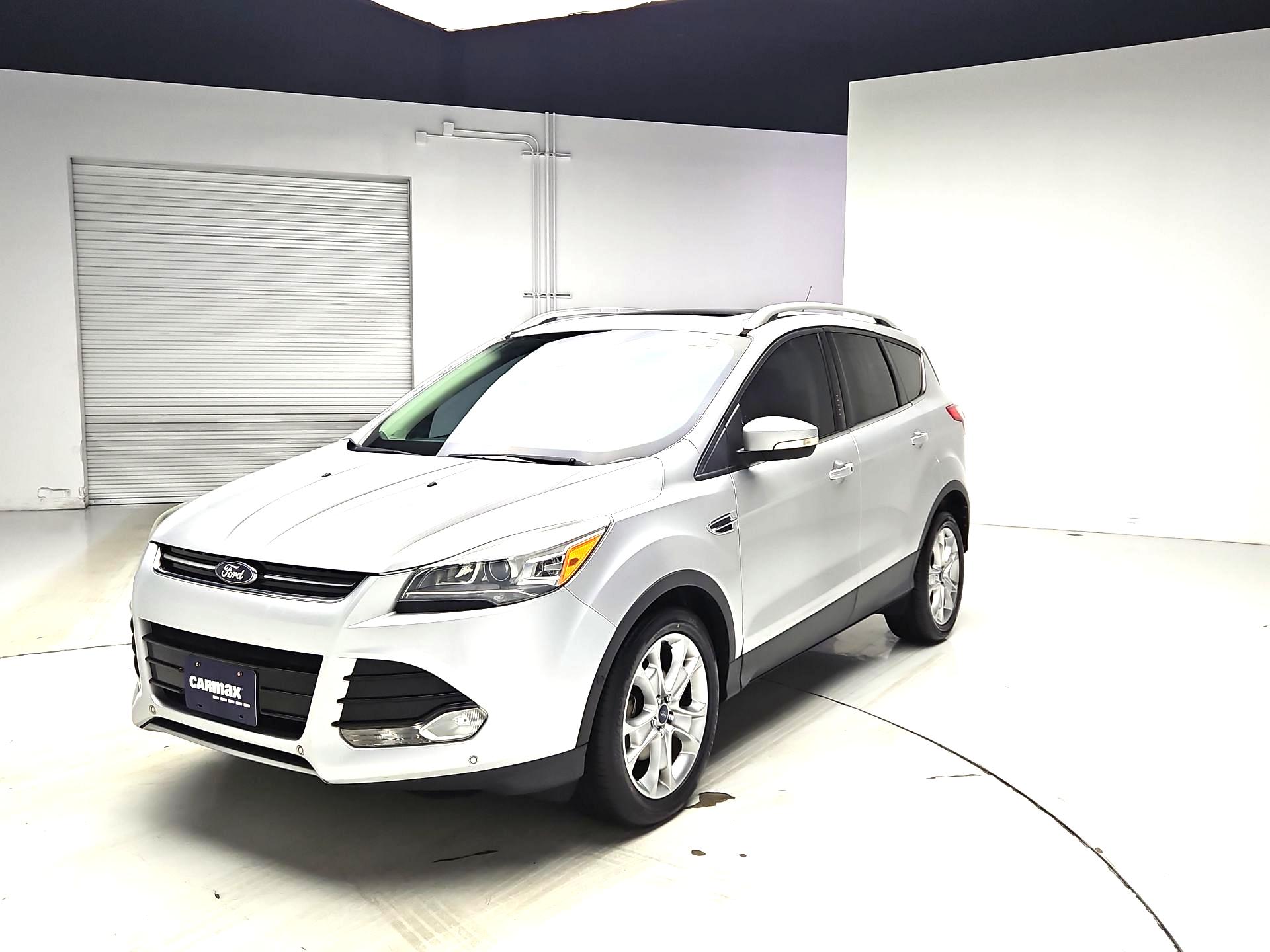 Thumbnail: 2016 Ford Escape - 3