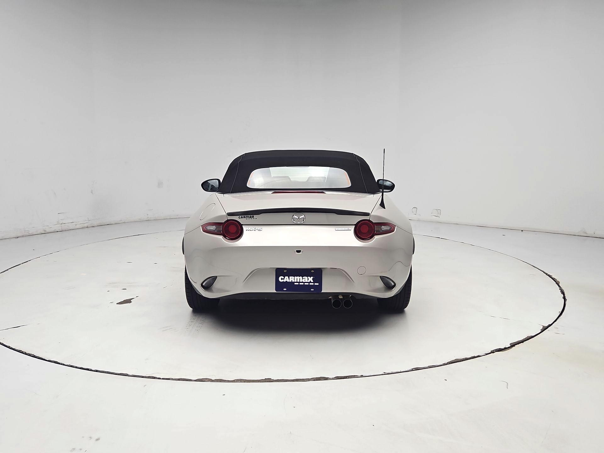 Thumbnail: 2023 Mazda MX-5 Miata - 6