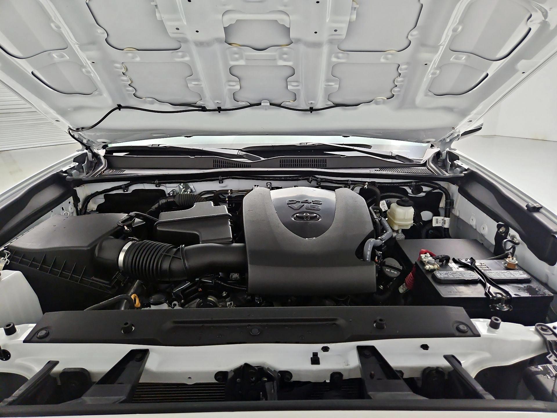 Thumbnail: 2022 Toyota Tacoma - 19