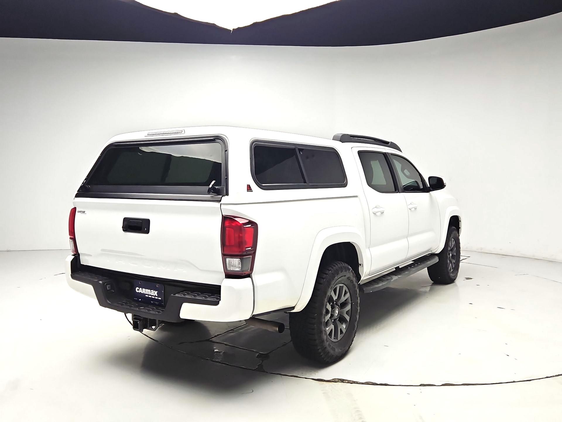 Thumbnail: 2022 Toyota Tacoma - 5