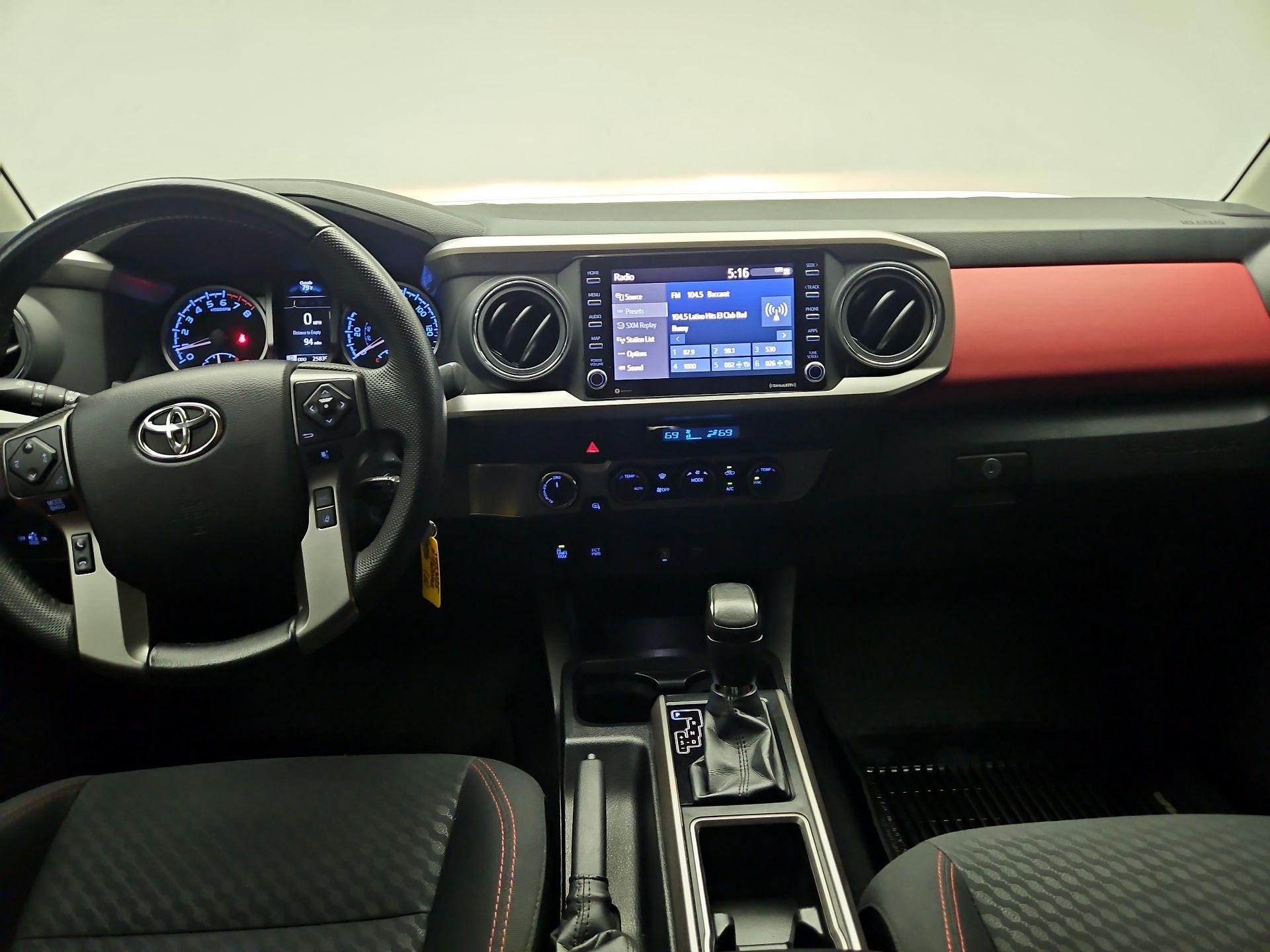 Thumbnail: 2022 Toyota Tacoma - 8