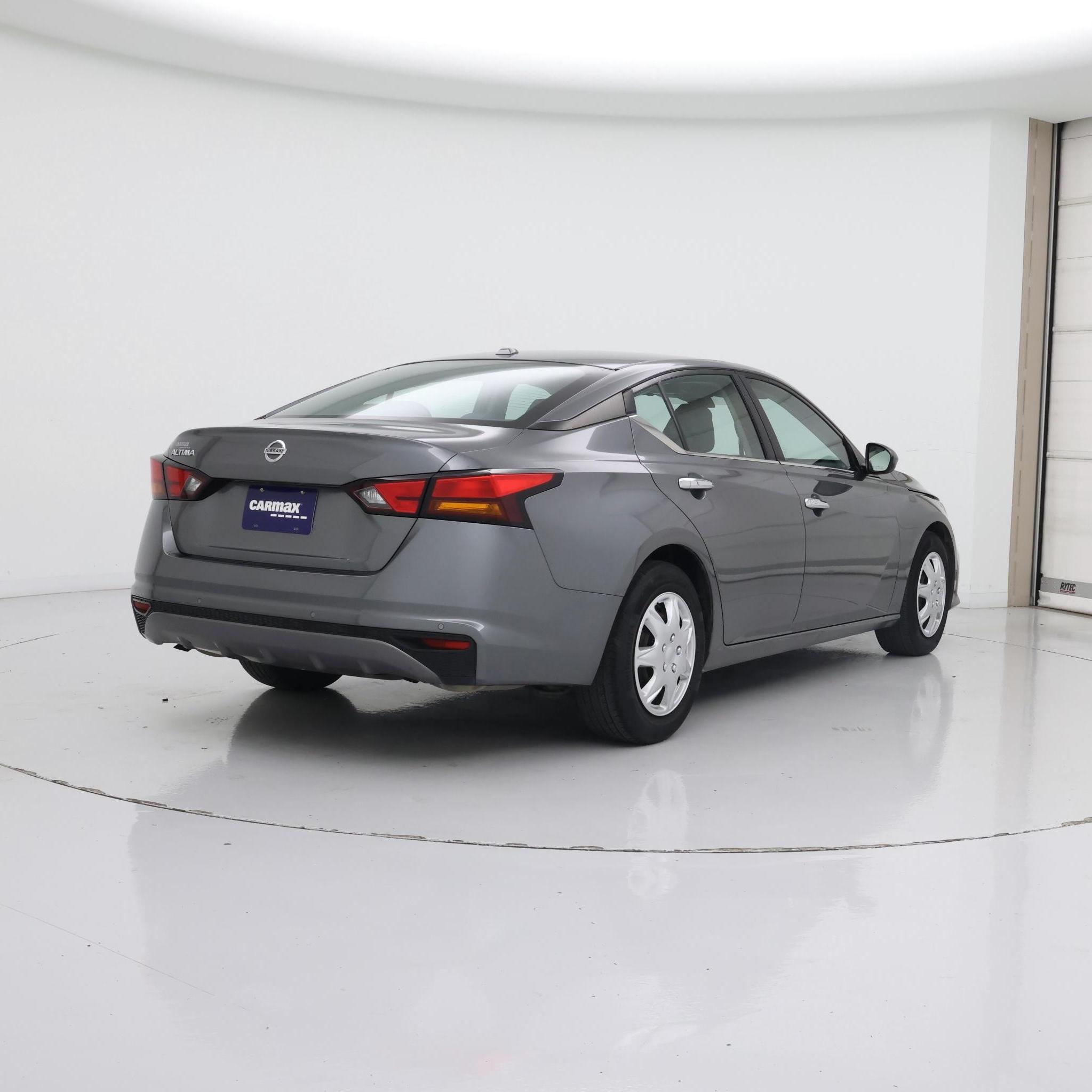 Thumbnail: 2020 Nissan Altima - 8