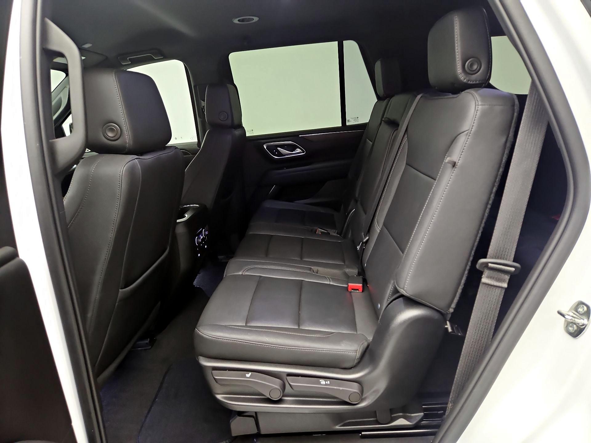 Thumbnail: 2022 Chevrolet Tahoe - 18