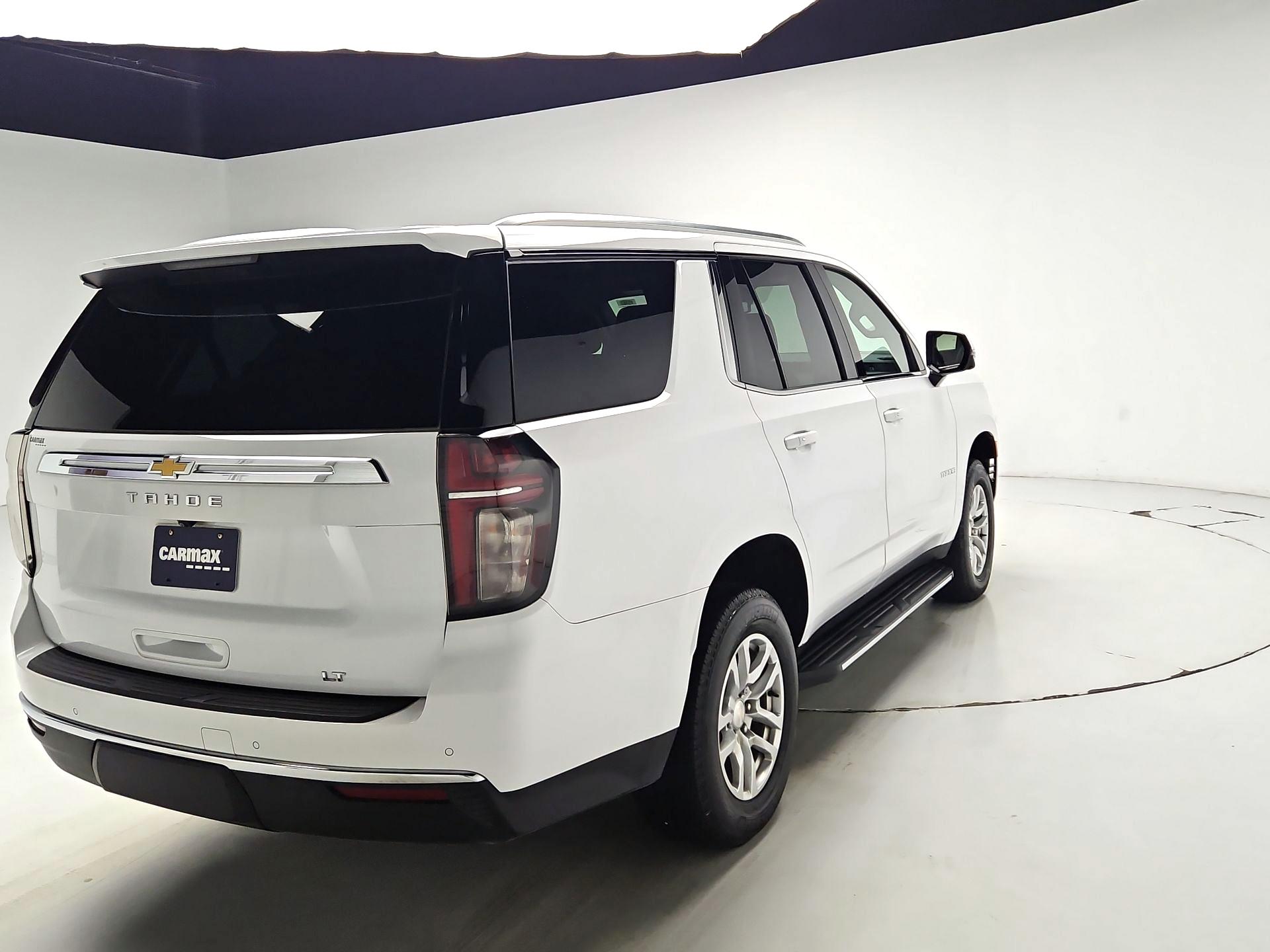 Thumbnail: 2022 Chevrolet Tahoe - 5