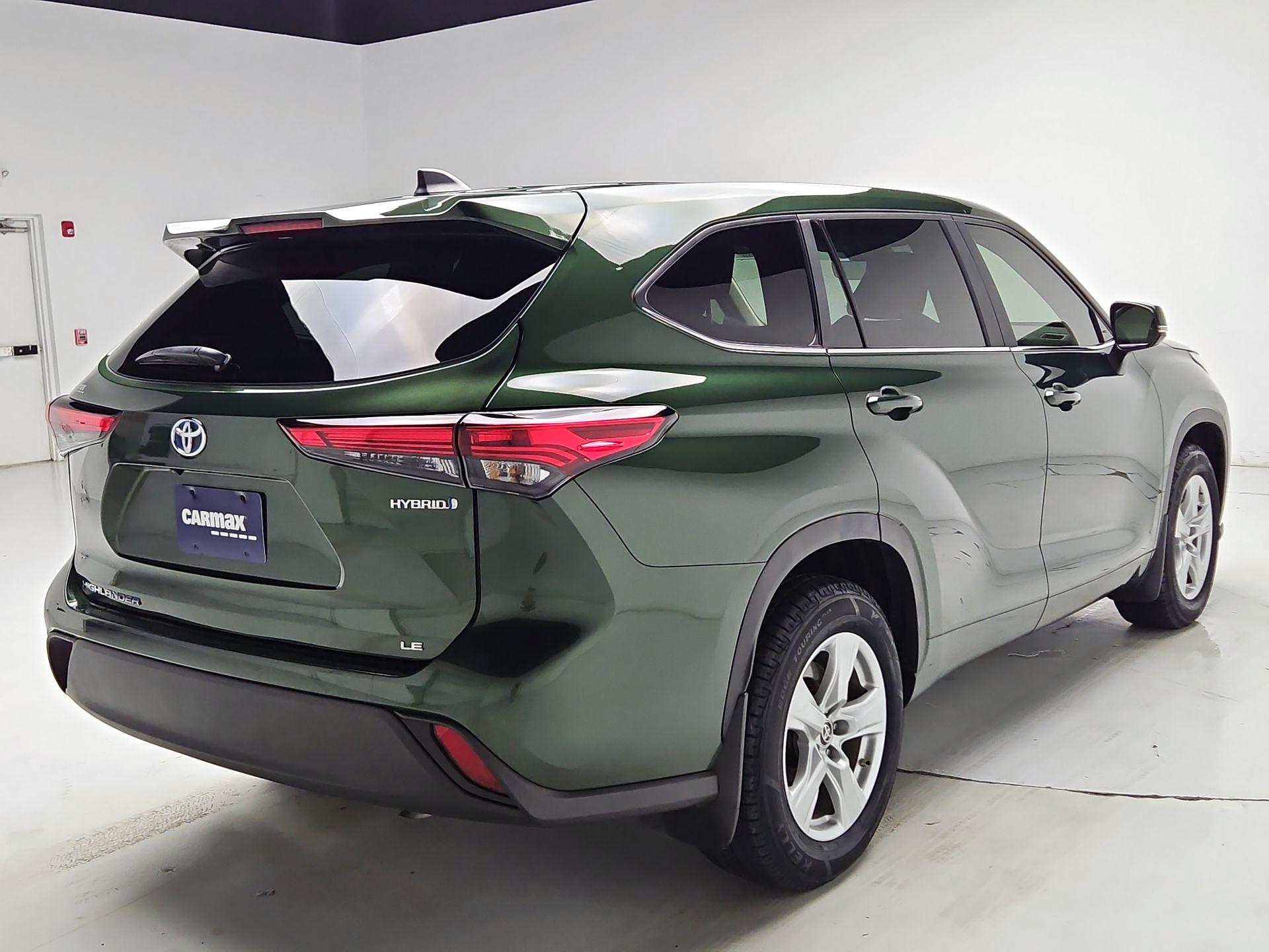 Thumbnail: 2023 Toyota Highlander - 5