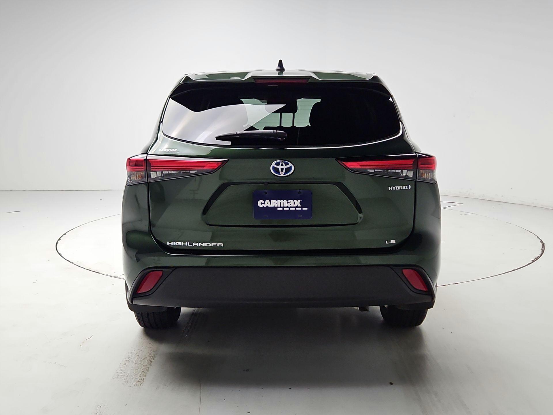 Thumbnail: 2023 Toyota Highlander - 6