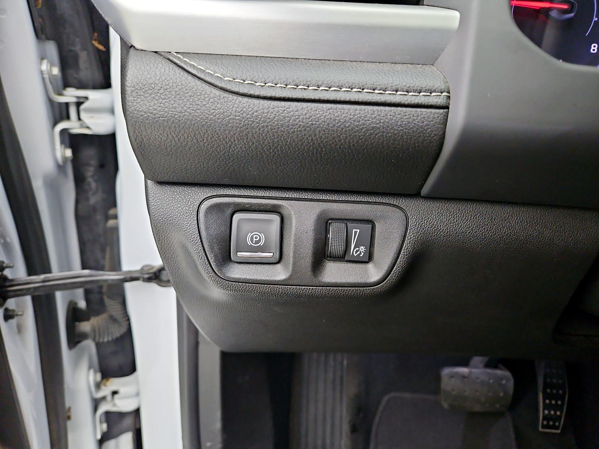 Thumbnail: 2021 GMC Acadia - 11