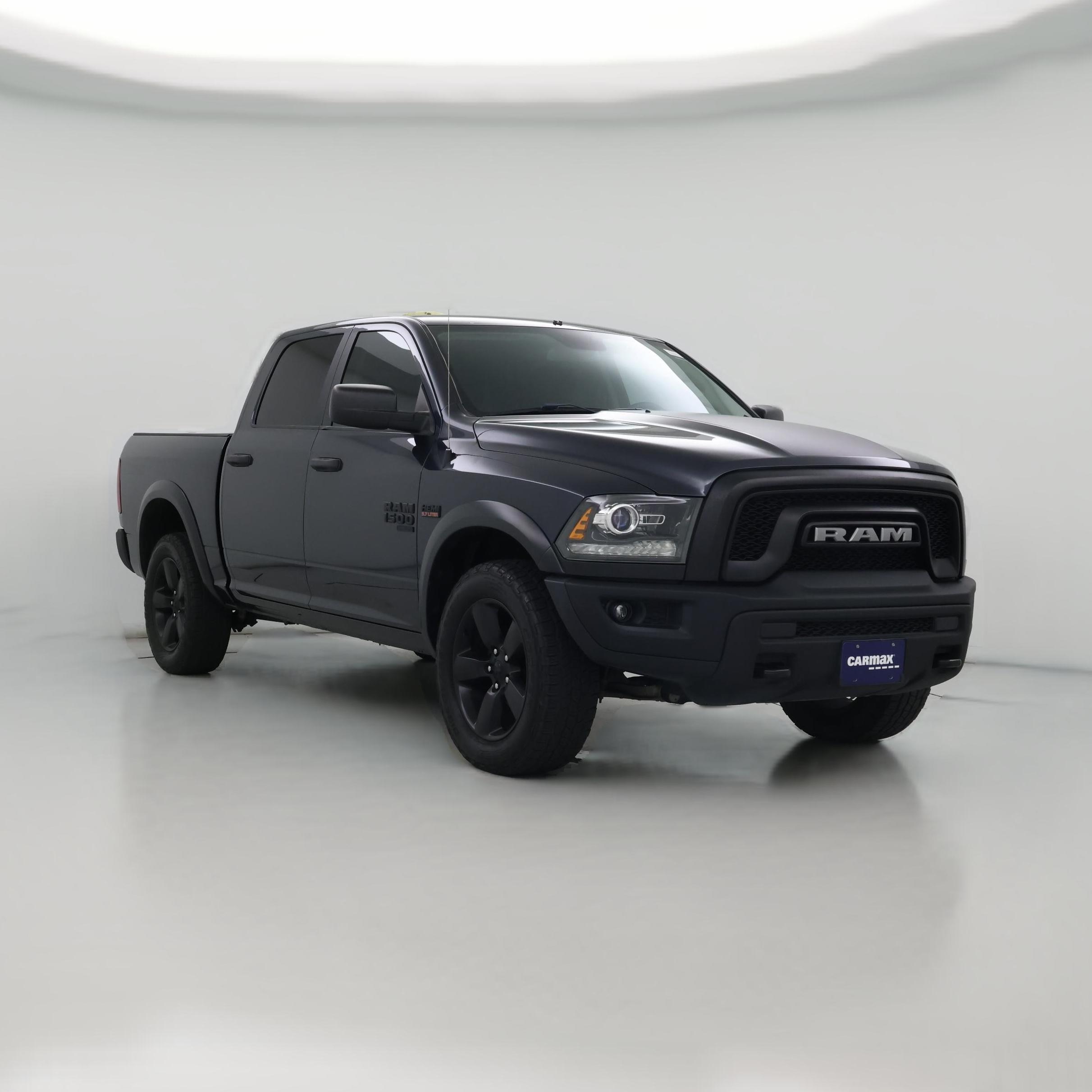 Thumbnail: 2020 RAM 1500 Classic - 1