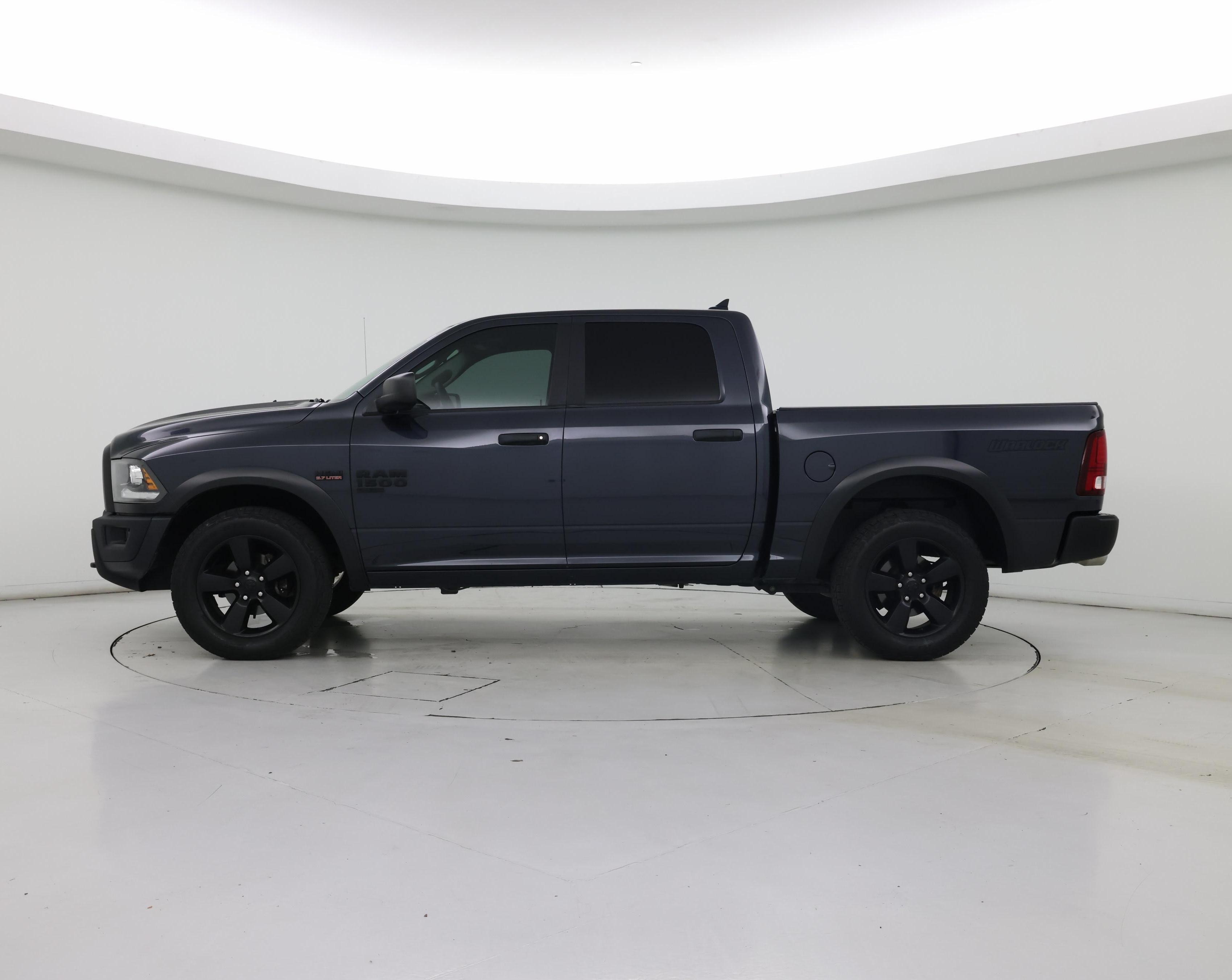 Thumbnail: 2020 RAM 1500 Classic - 3