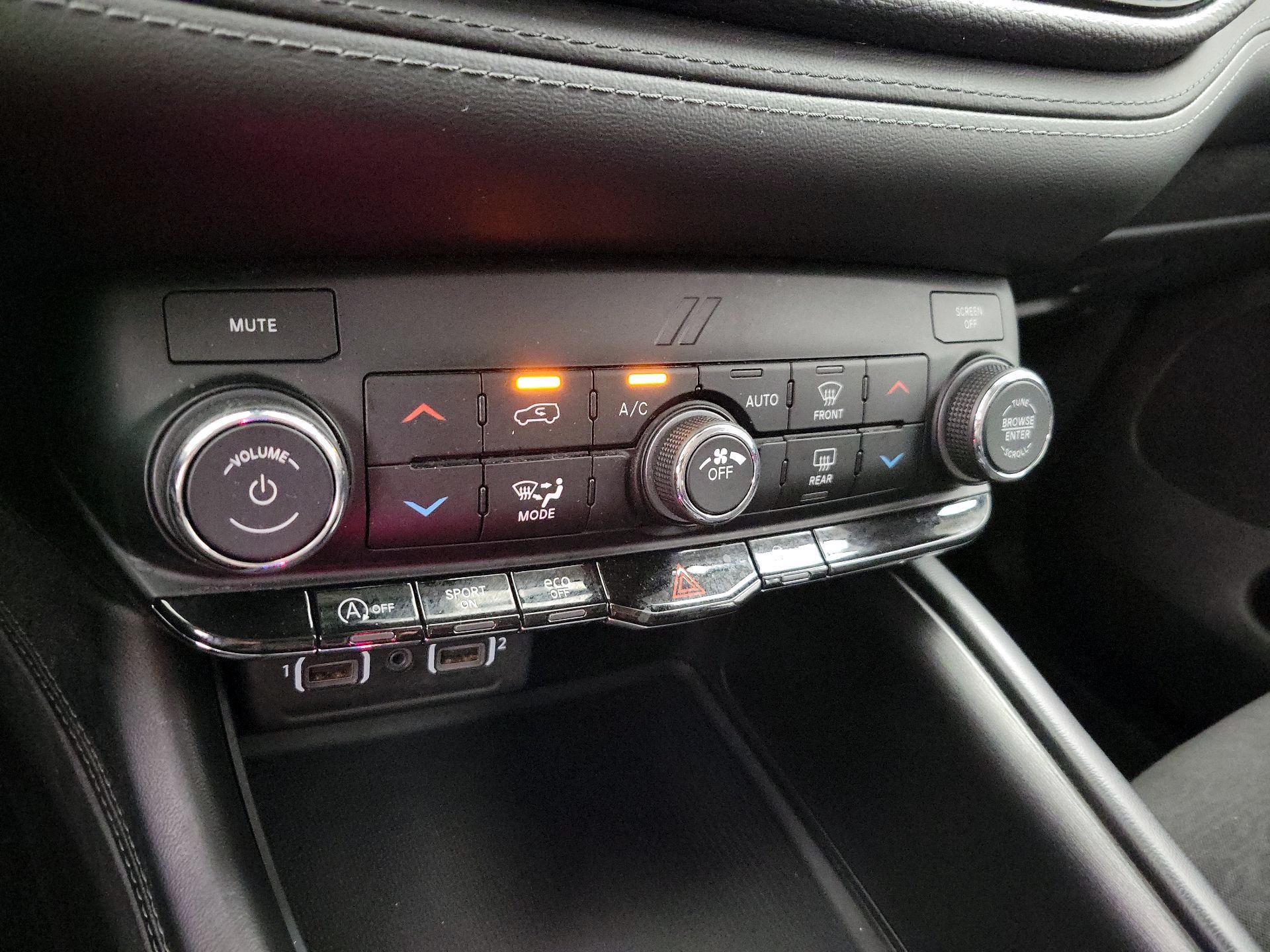 Thumbnail: 2021 Dodge Durango - 16