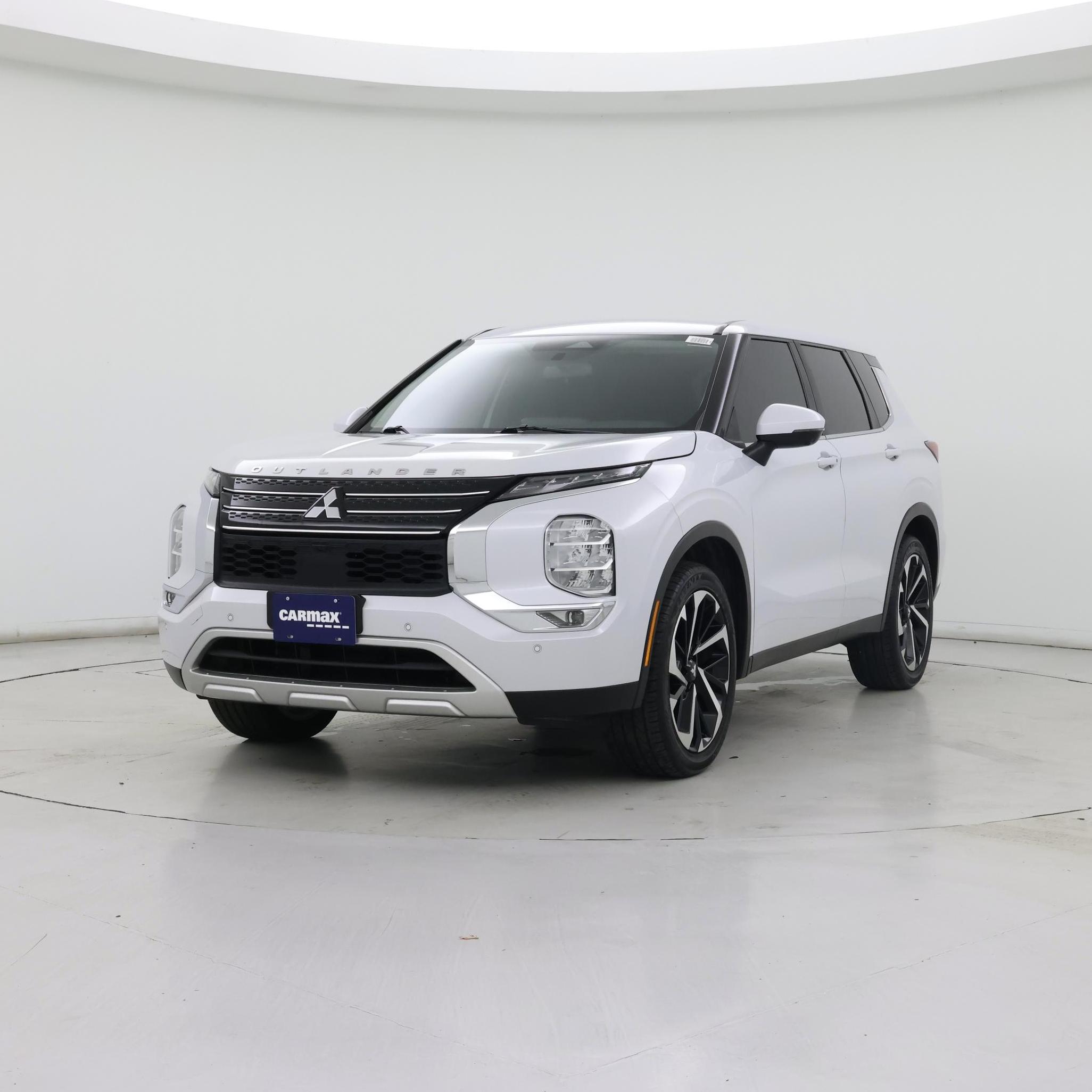 Thumbnail: 2022 Mitsubishi Outlander - 4